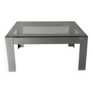 Table basse en aluminium