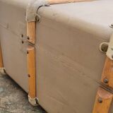 Old suitcase travel trunk early 1900s