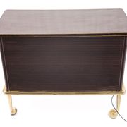 Bar électrifié à roulettes, 1960
