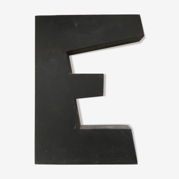 Old letter of sign e black iron