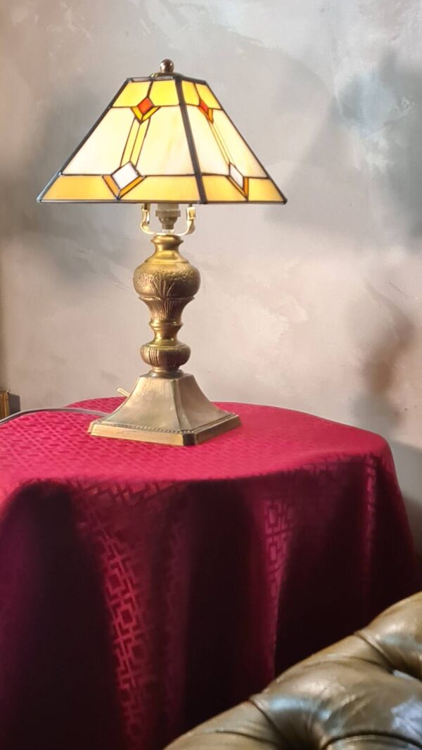 Lampe art deco bronze et laiton h40x30 abat jour style verre tiffany
