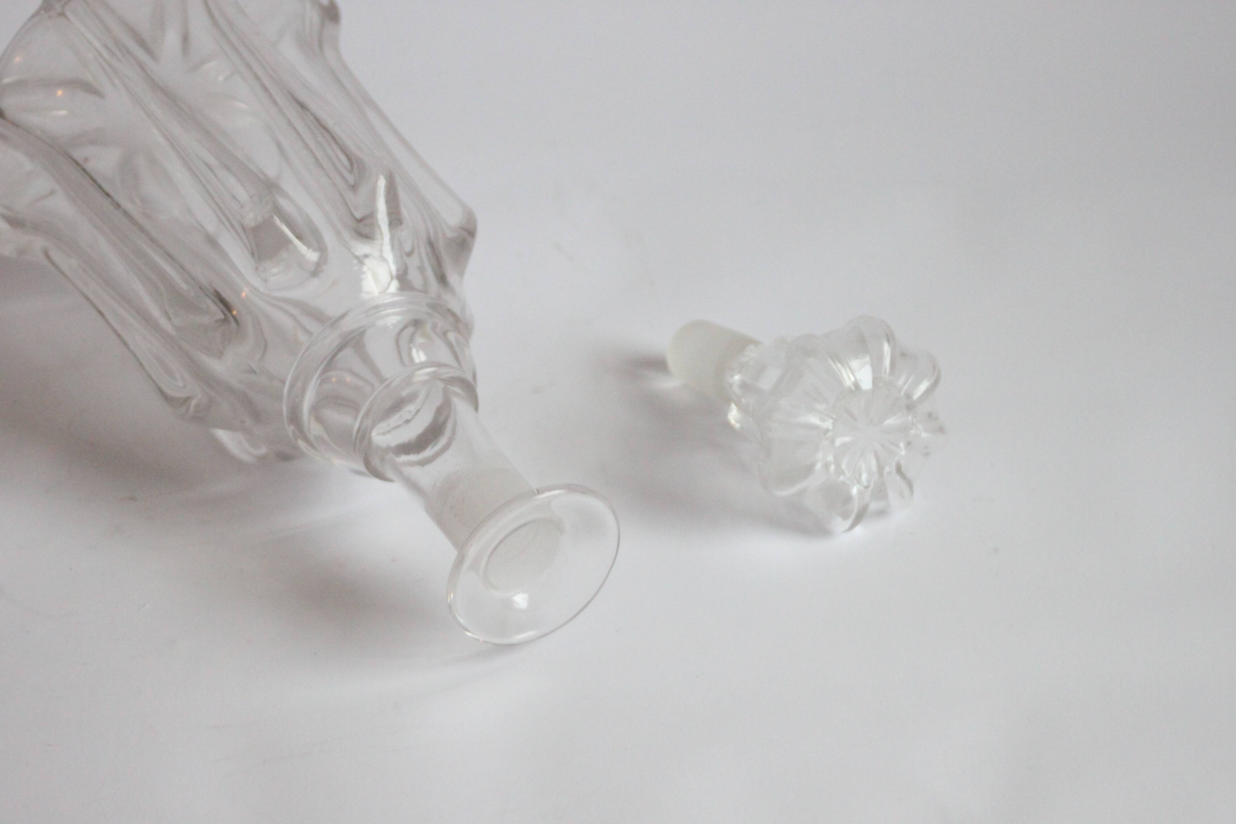 Victorian era bell decanter, UK 19th