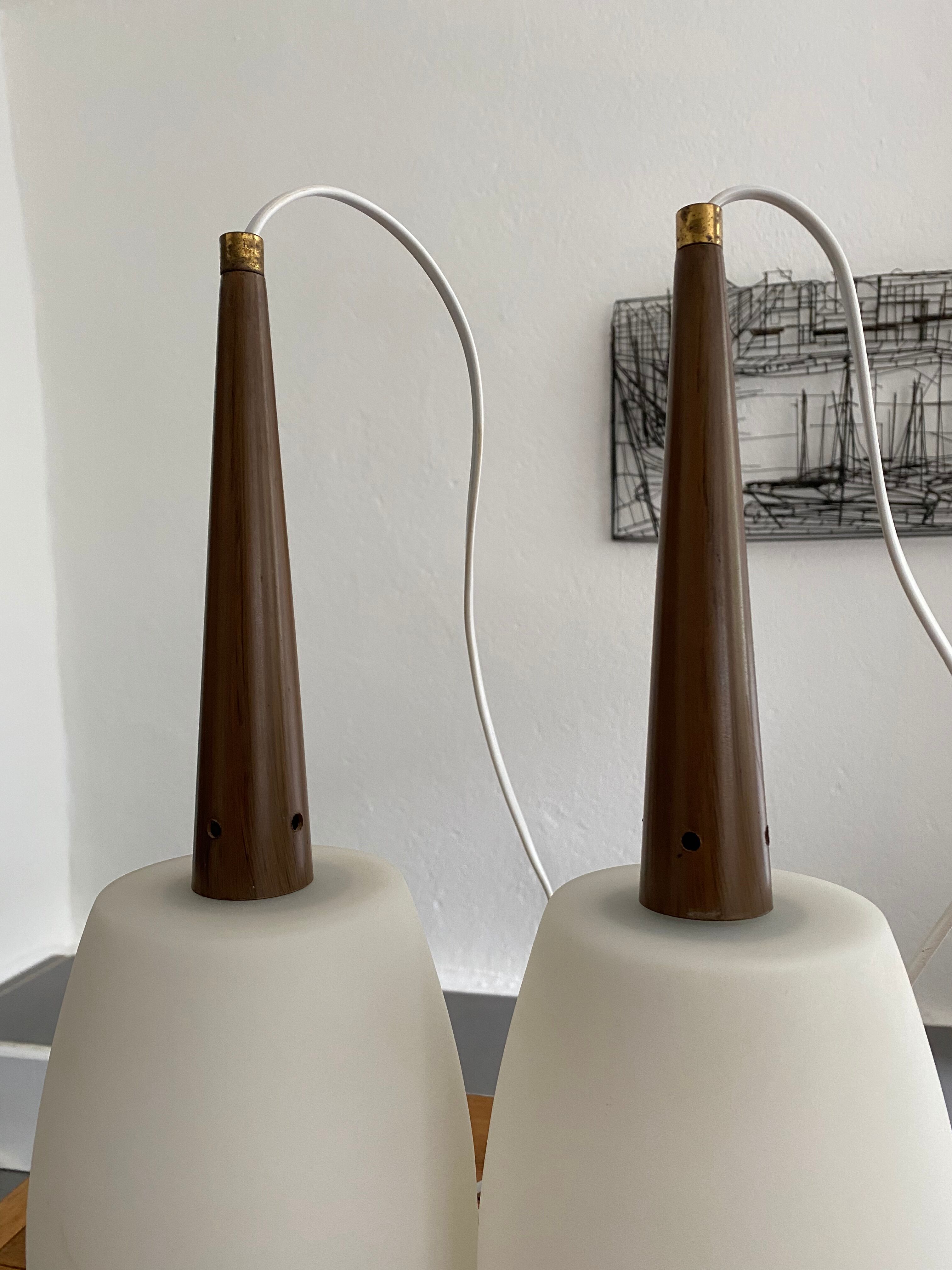 Pair vintage opaline suspensions