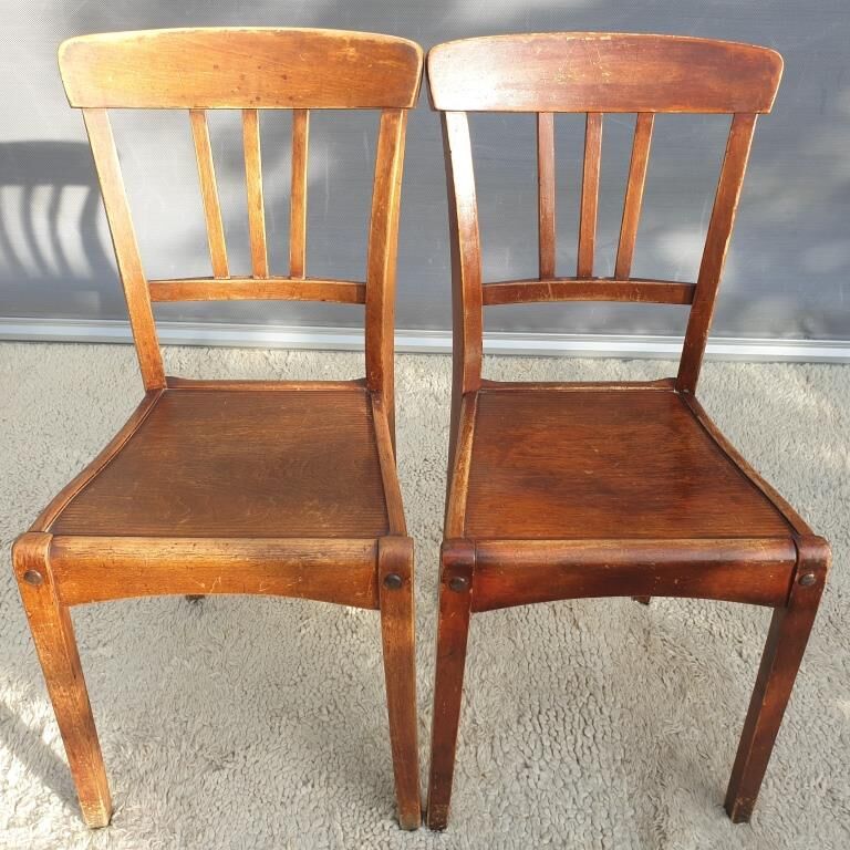 Pair bistrot chairs Stella 1934
