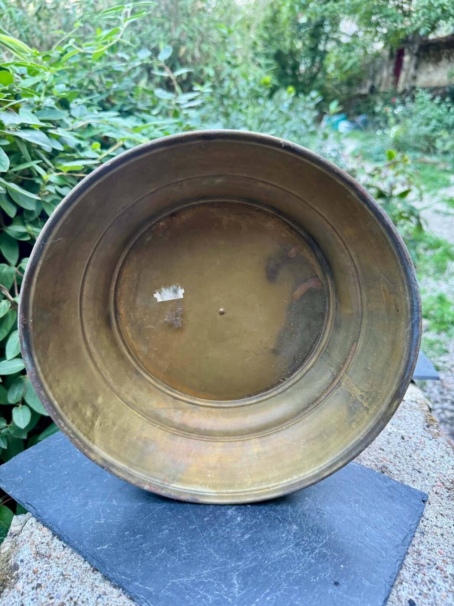 Brass umbrella stand from the 1950s, baroque style.