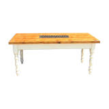 Dining room table