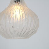 Lampe suspendue en verre dépoli des années 1960 d’Autriche