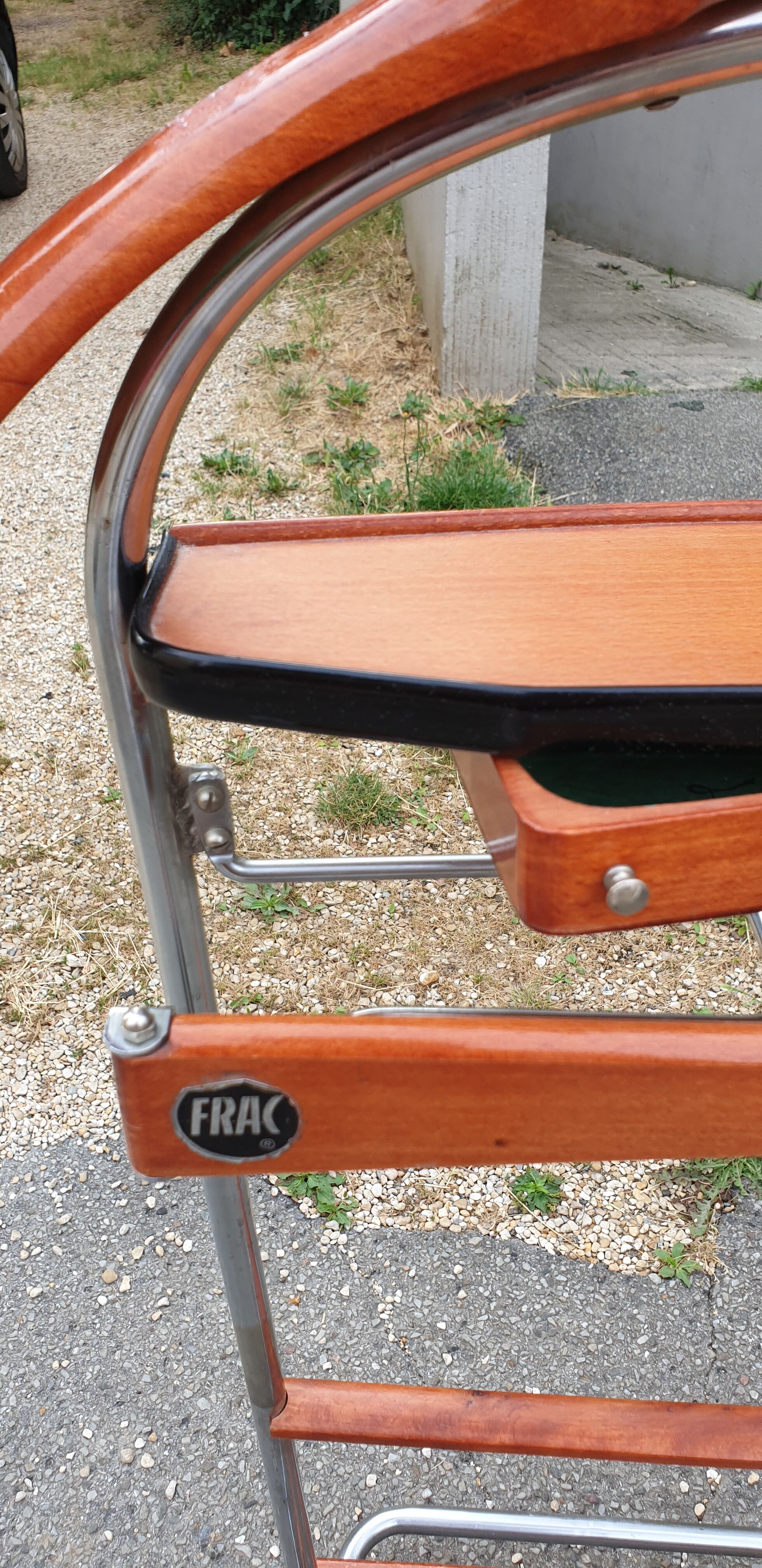 Vintage Frac Night Valet