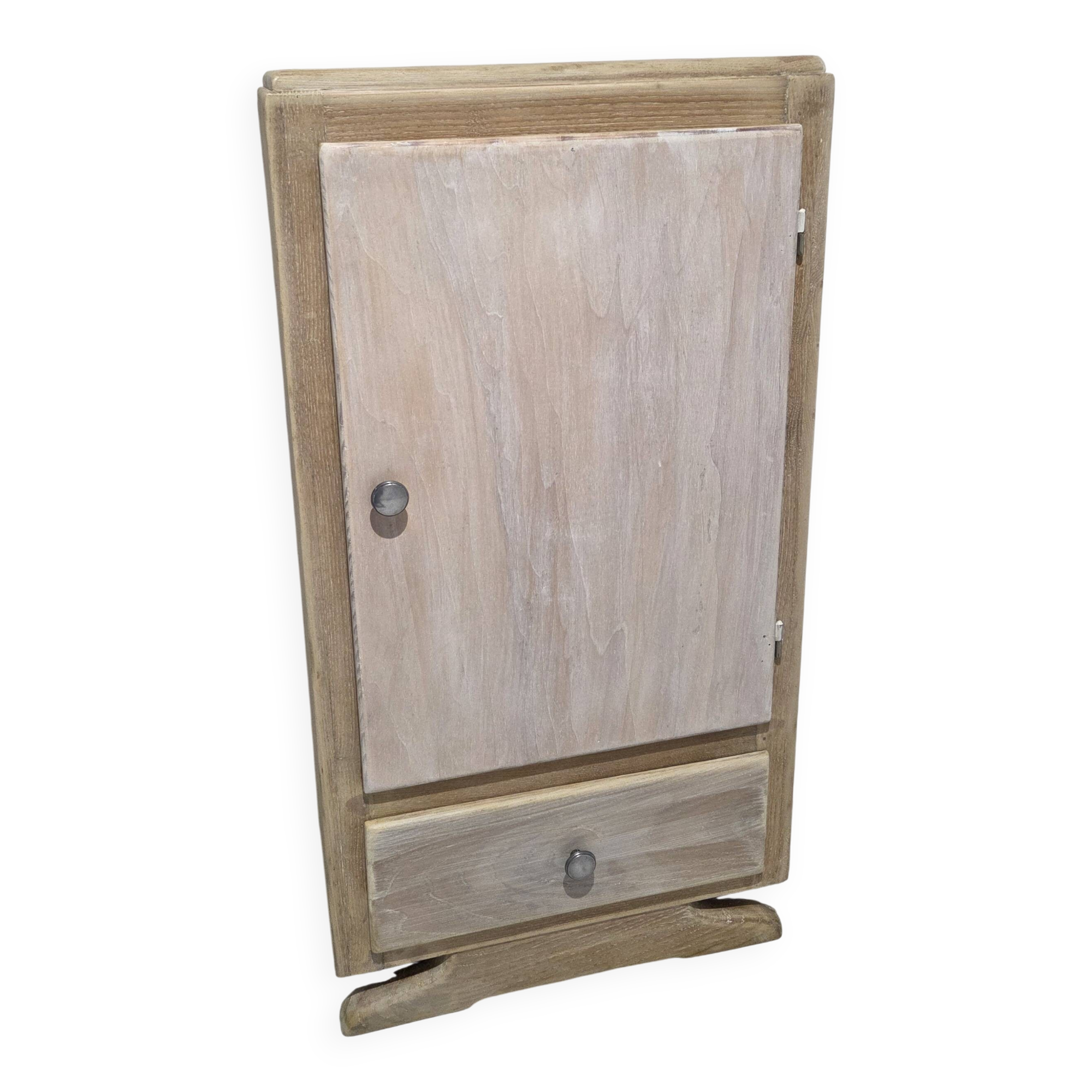 Vintage small buffet cabinet Mado from the 1950s.