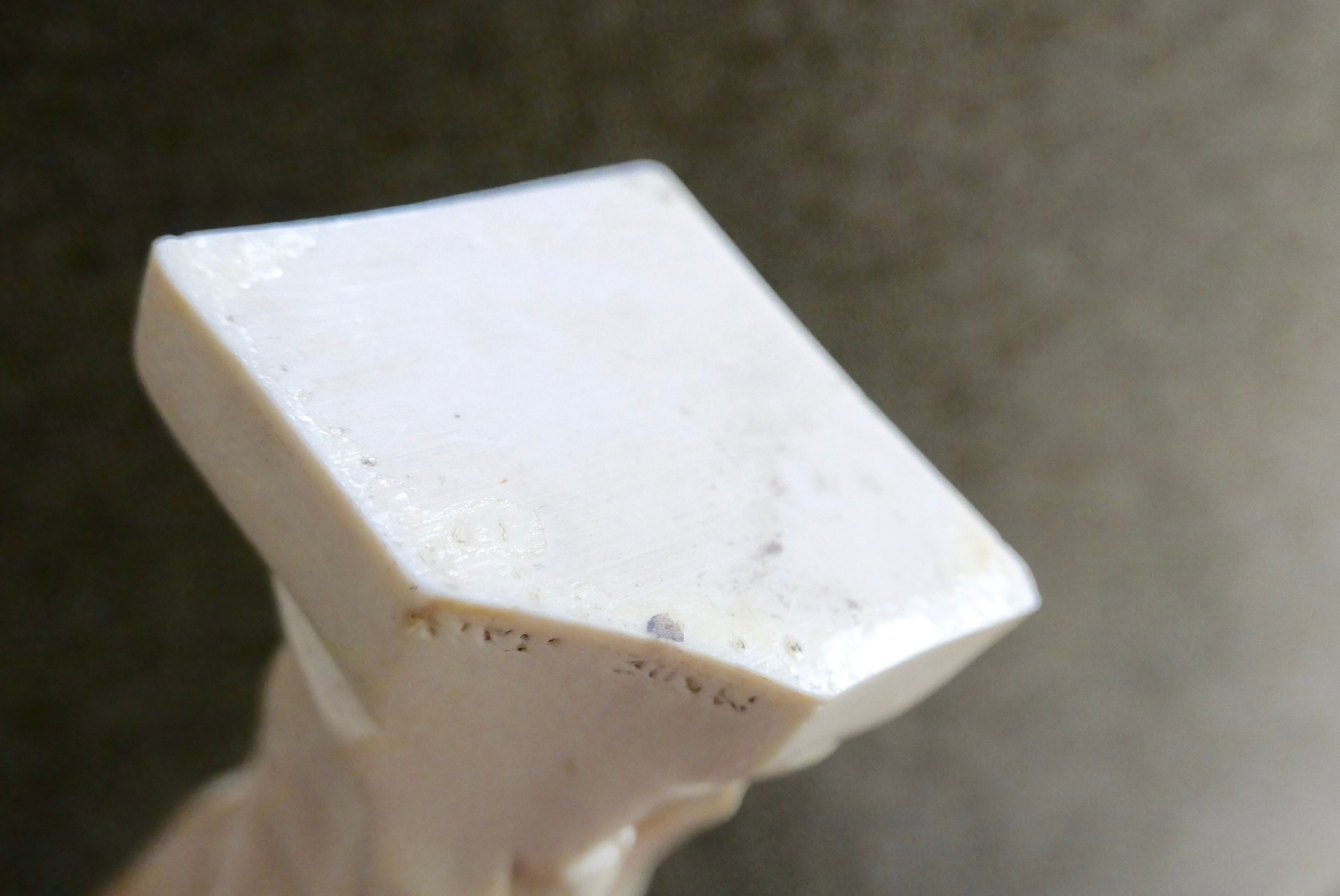 Resin statue of the Venus de Milo, Made in Italy, 70s