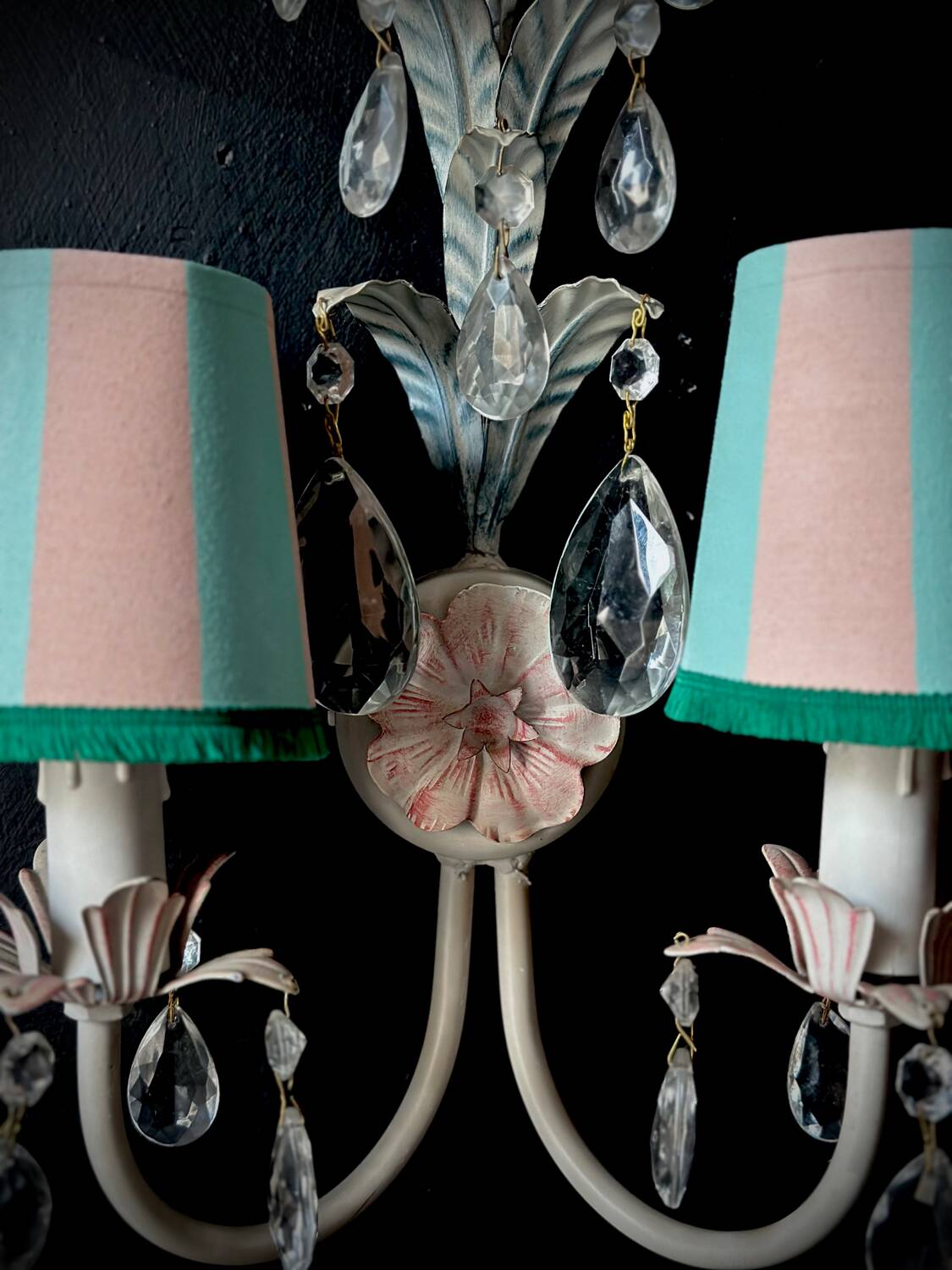 Tassel wall sconce