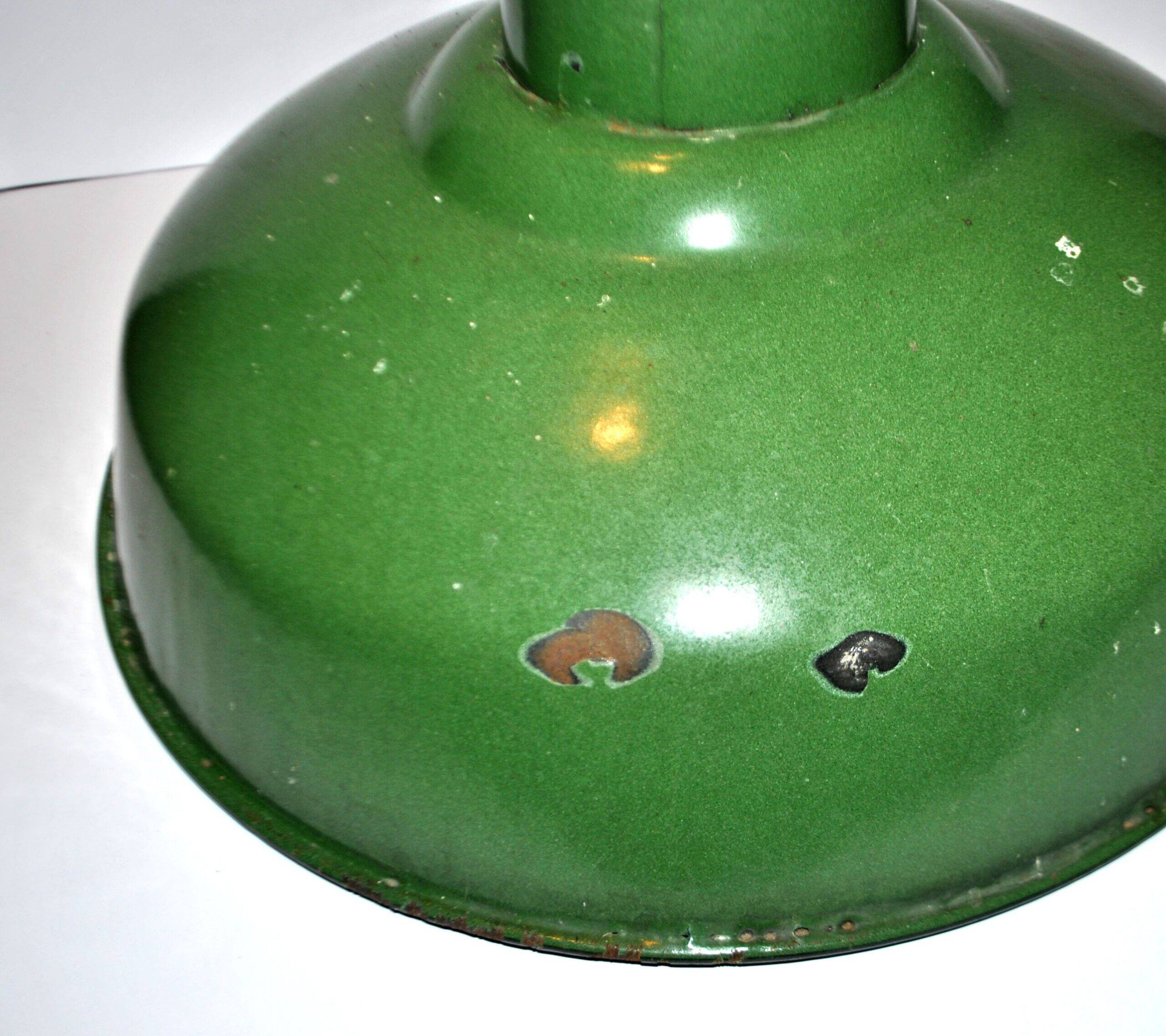 Green enamelled sheet metal workshop lamp – Industrial Farmhouse pendant light 41cm