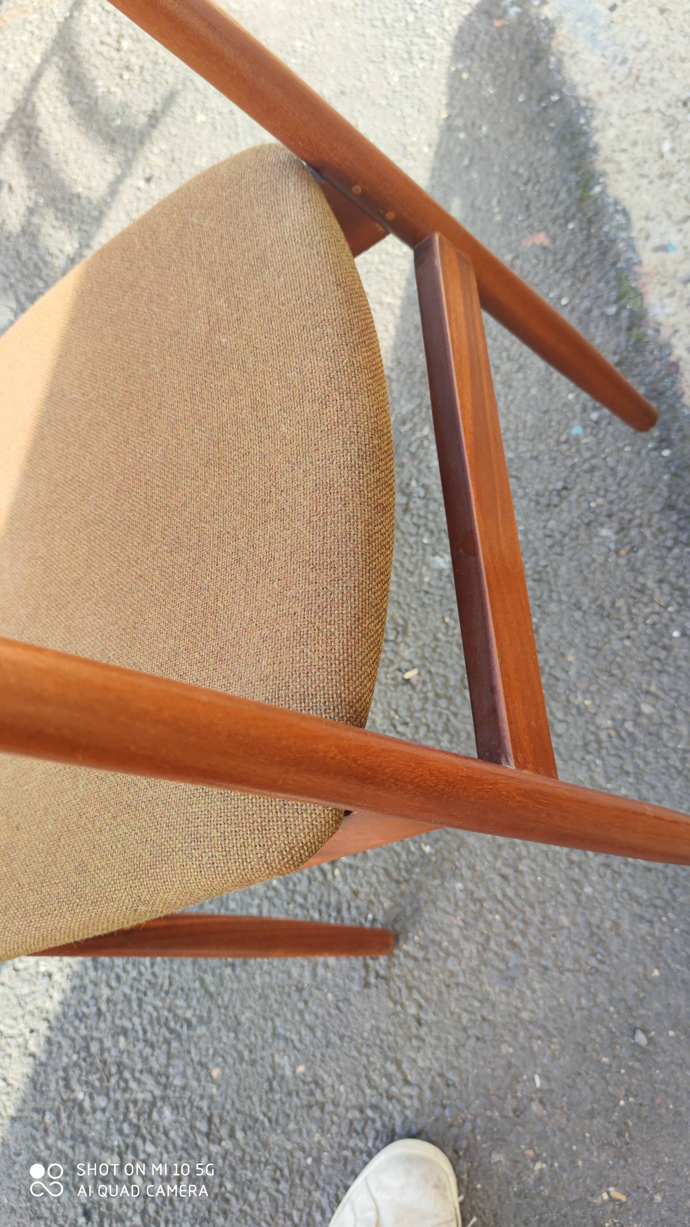 Set of 6 teak chairs circa 1960