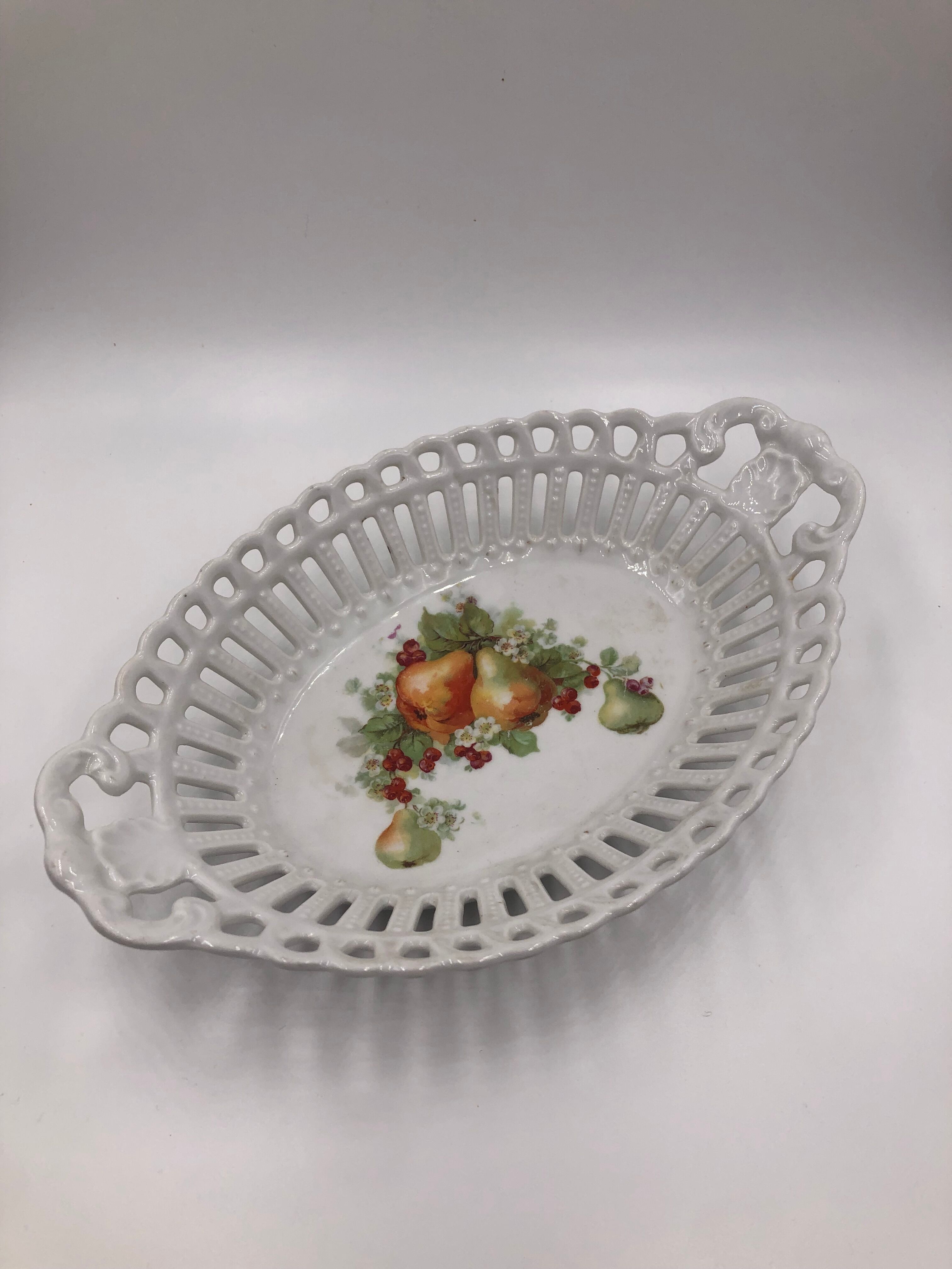 Bread basket or vintage fruit openwork porcelain