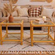 Paire de tables d’appoint en rotin et verre – style vintage années 70