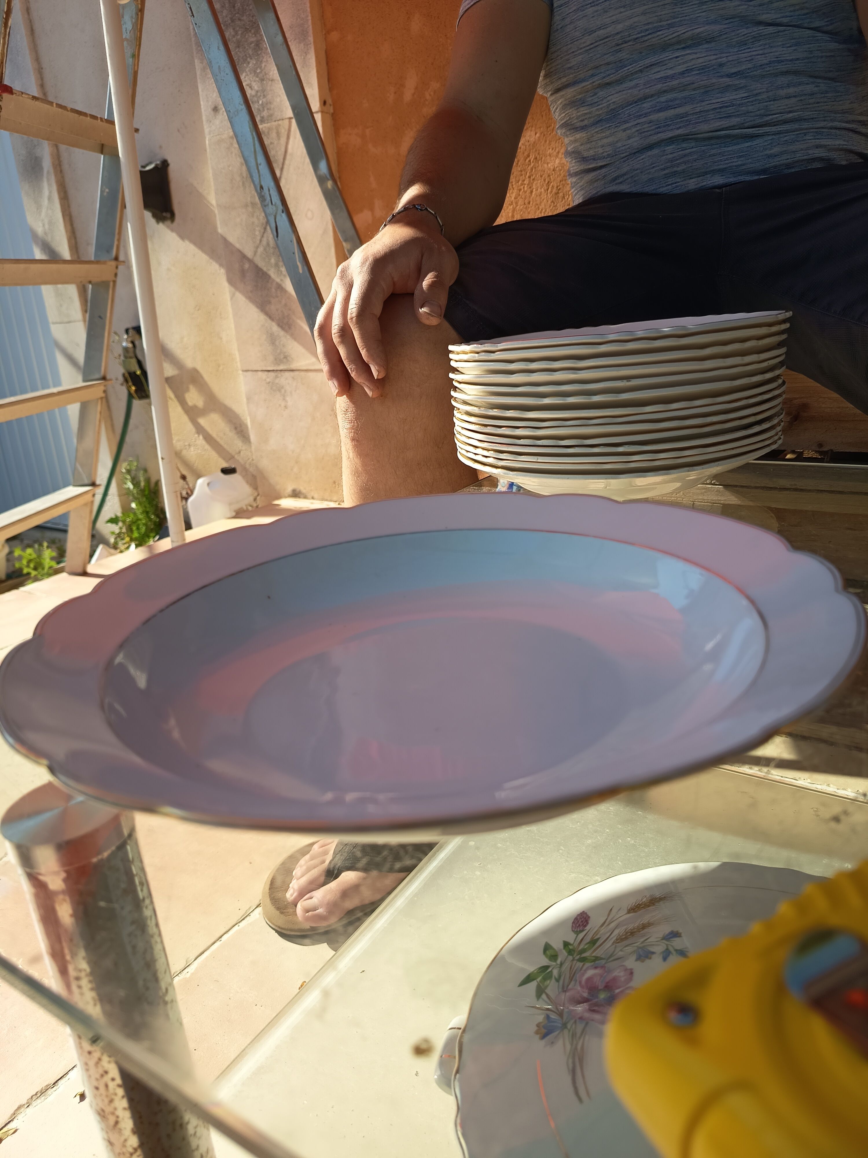 Serving dish