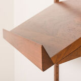 Danish mid-century walnut shelving unit in the style of Poul Cadovius, 1960s