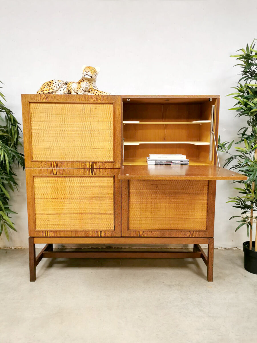 Midcentury design rattan cabinet ‘Bohemian chique’