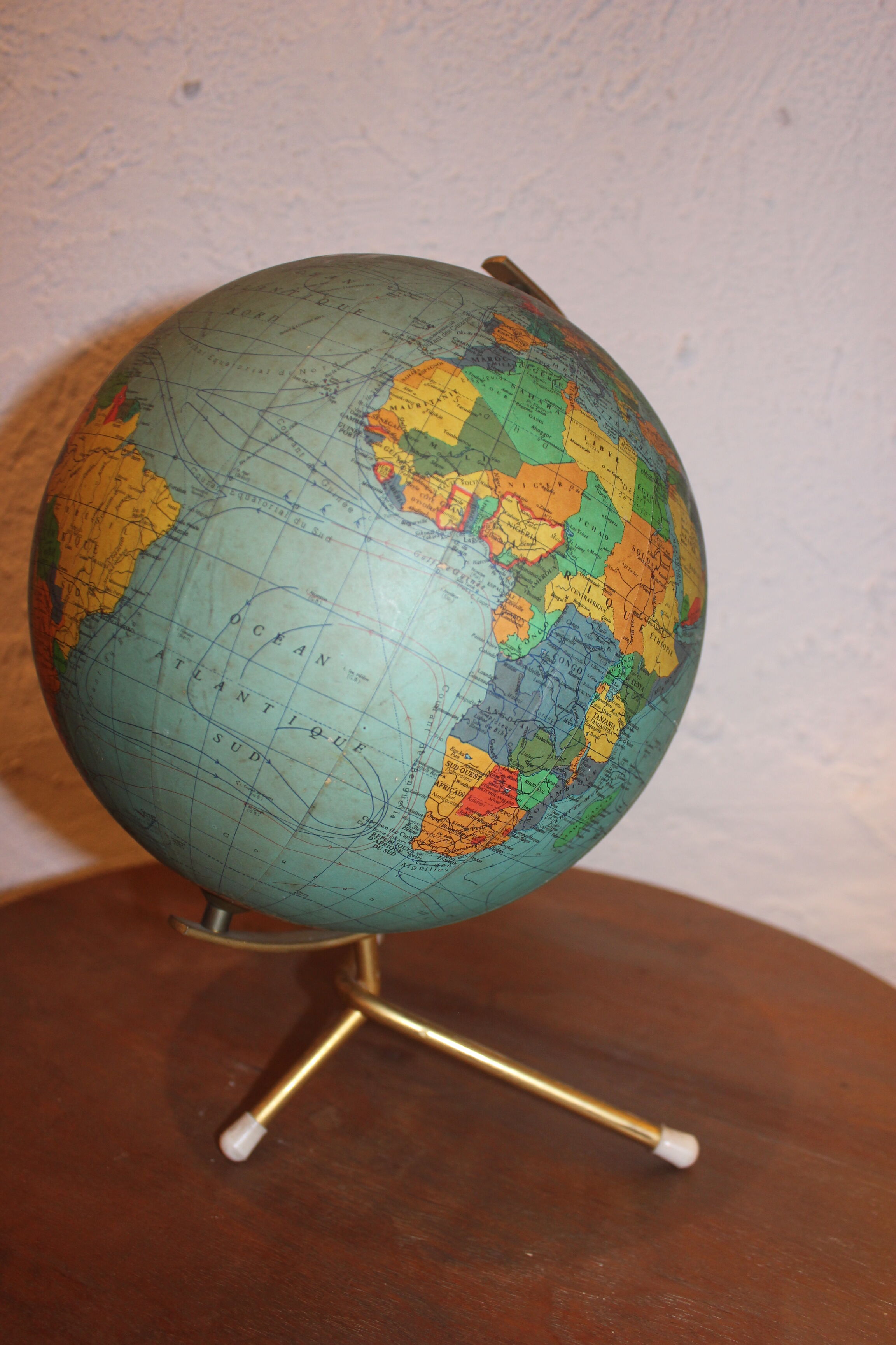 Globe world ancient