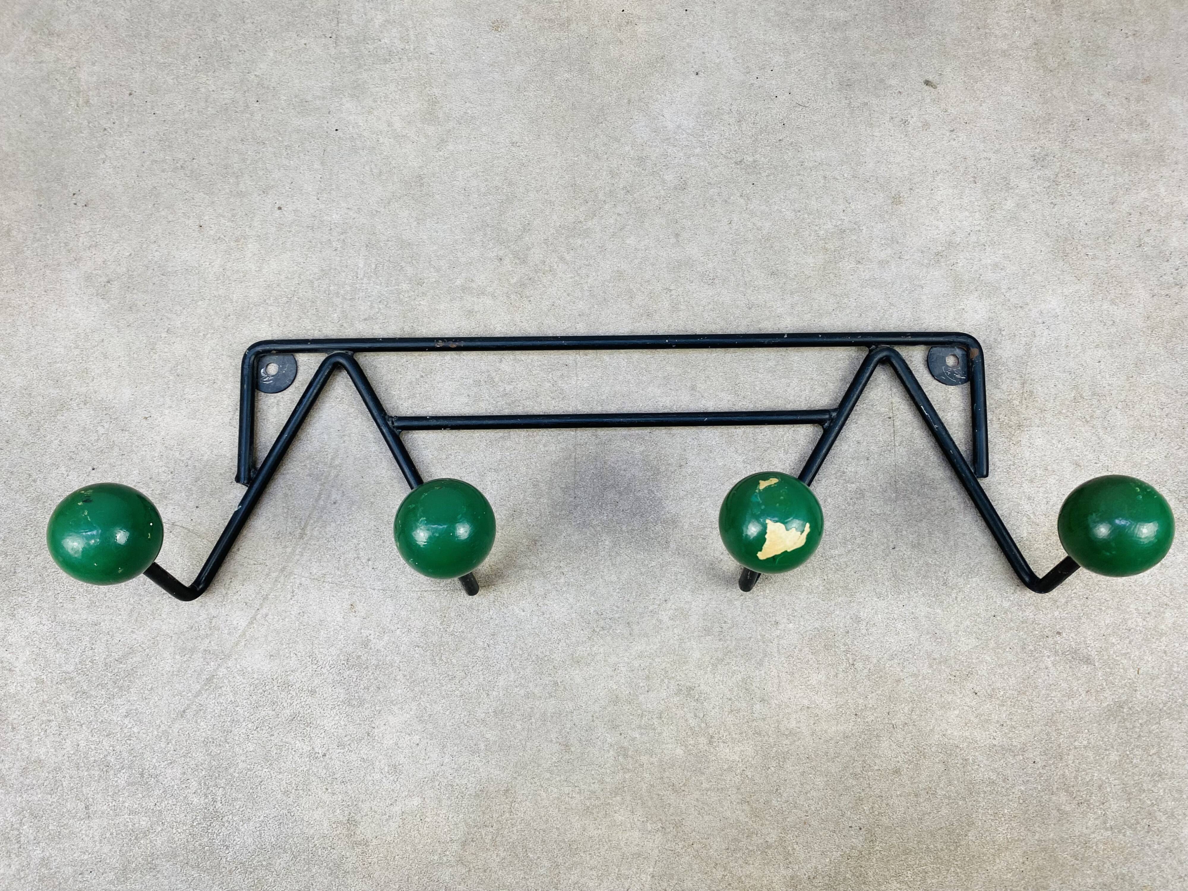 Wall coat rack hook 50s 4 balls