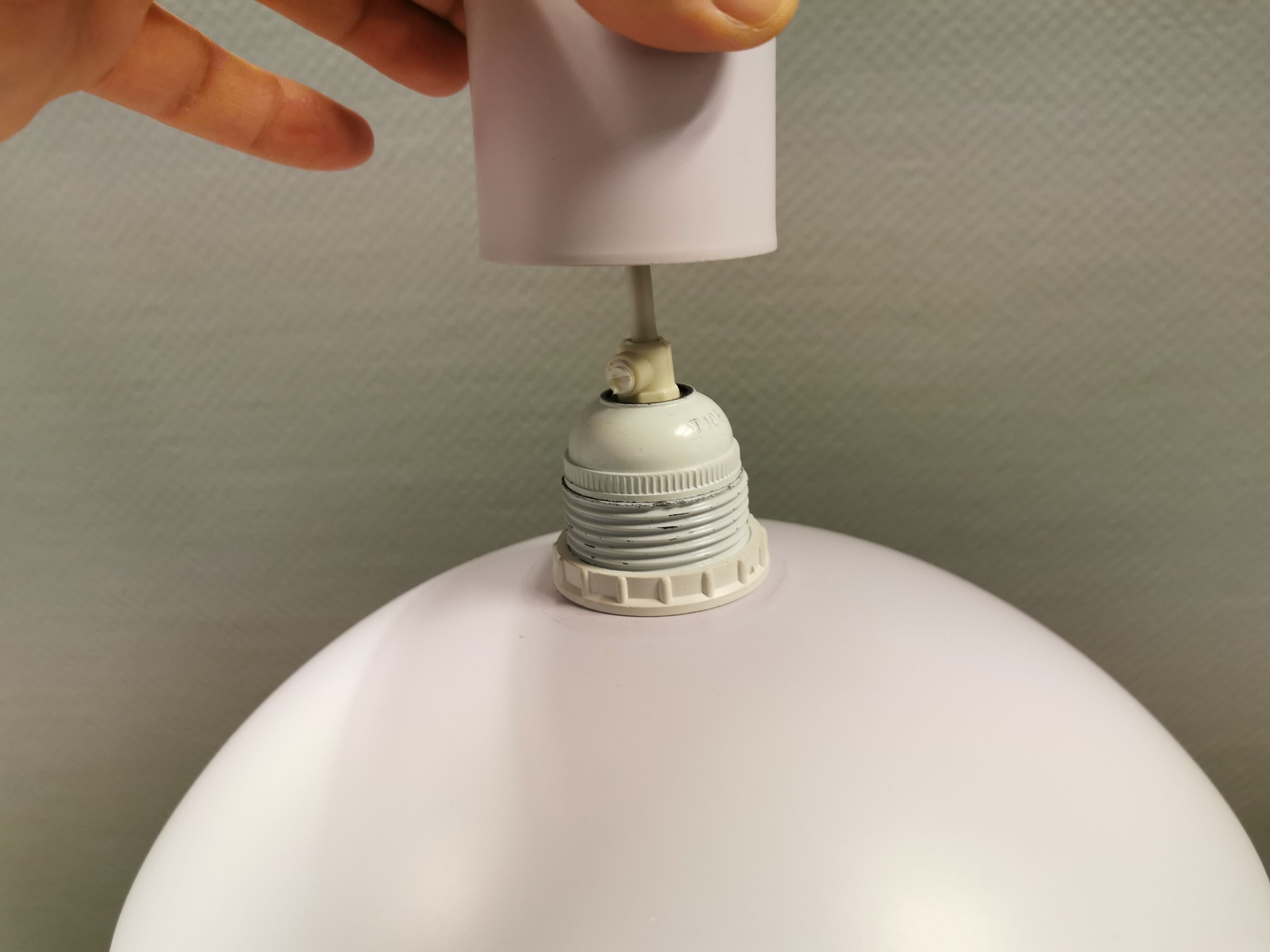 Small Danish hanging lamp, produced by ES Horn Lighting in the 1980s.
