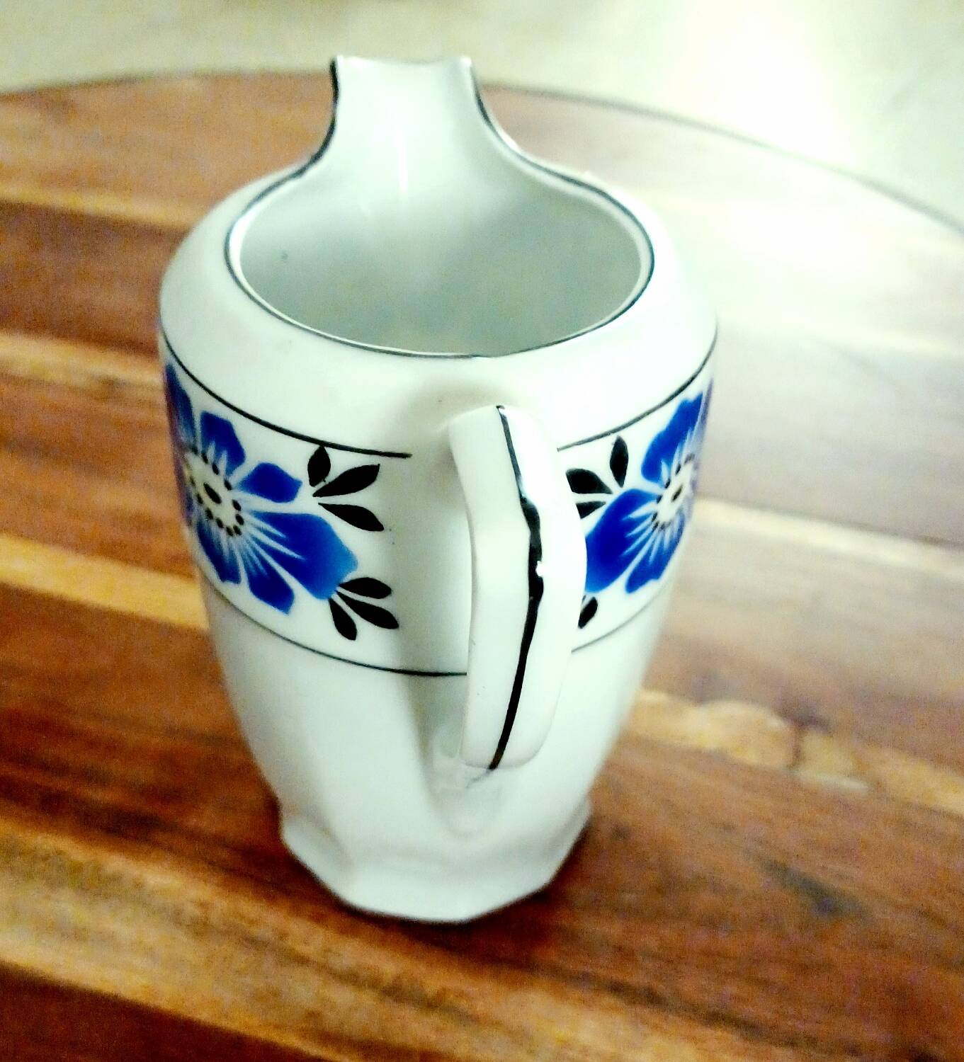 Sugar bowl and milk jug in the style of the Moulin des Loups
