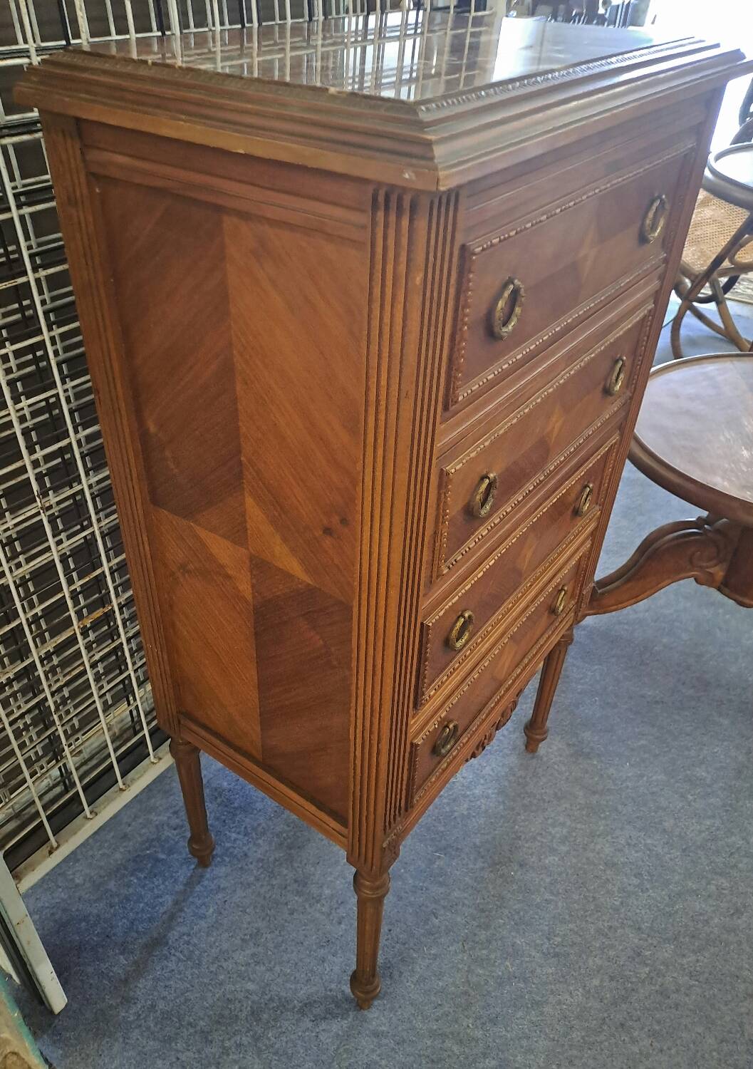 Walnut chest of drawers with 4 pink marble drawers