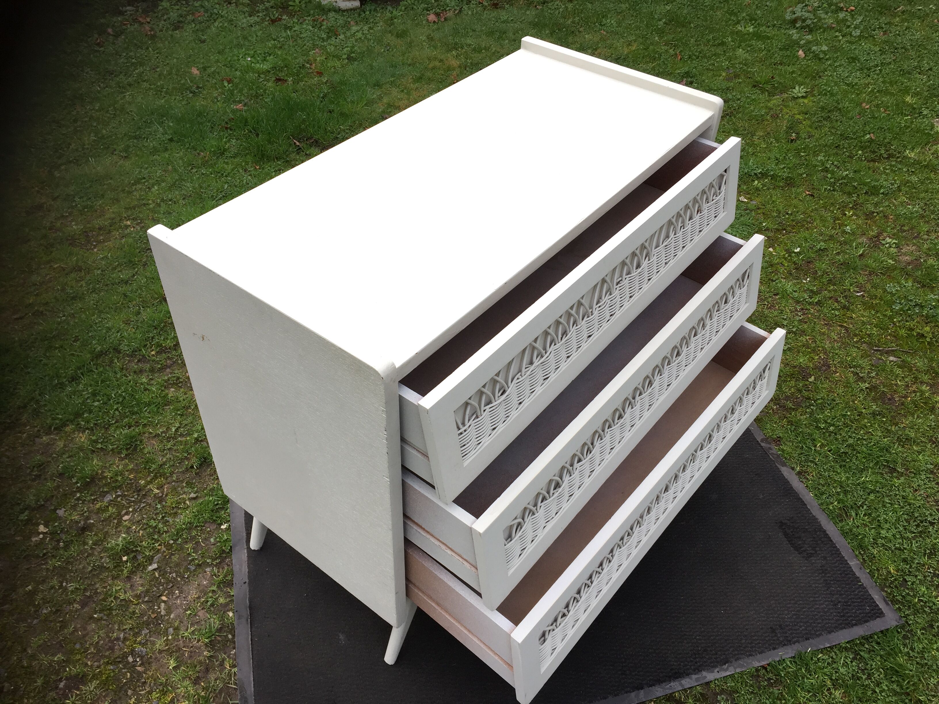 Vintage lacquered chest of drawers grey white