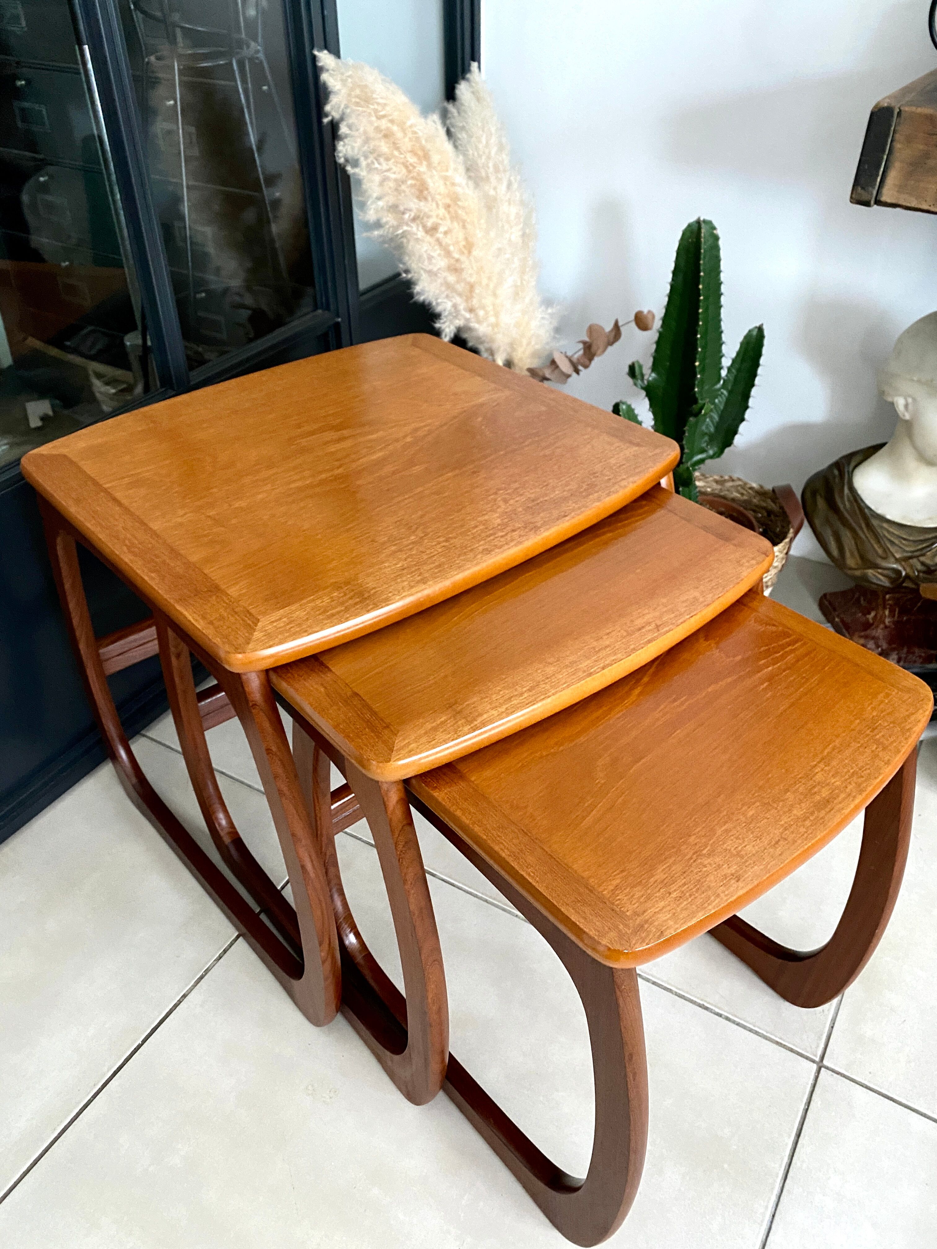 Trundle teak table Parker Knoll