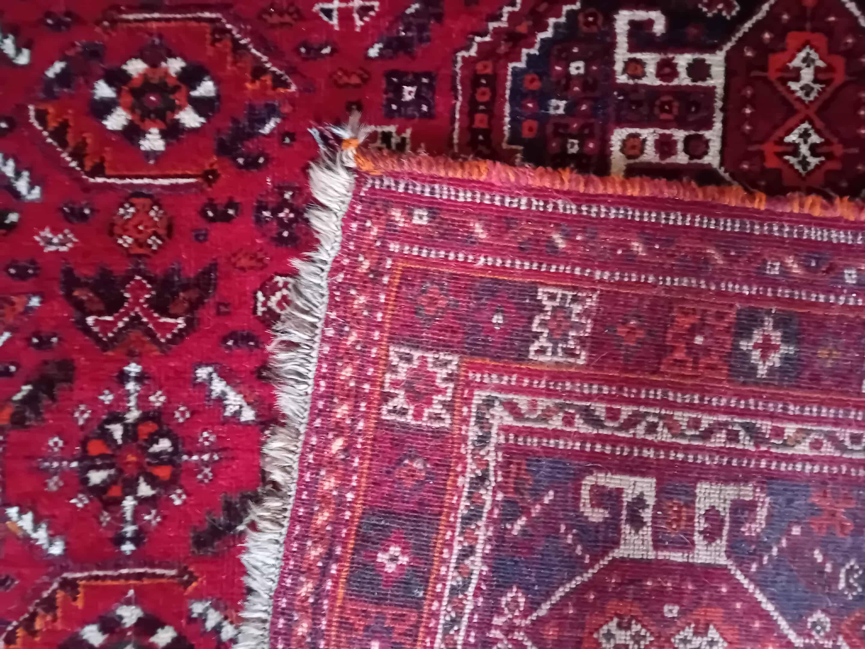 Handmade Shiraz Persian Rug 265x172cm