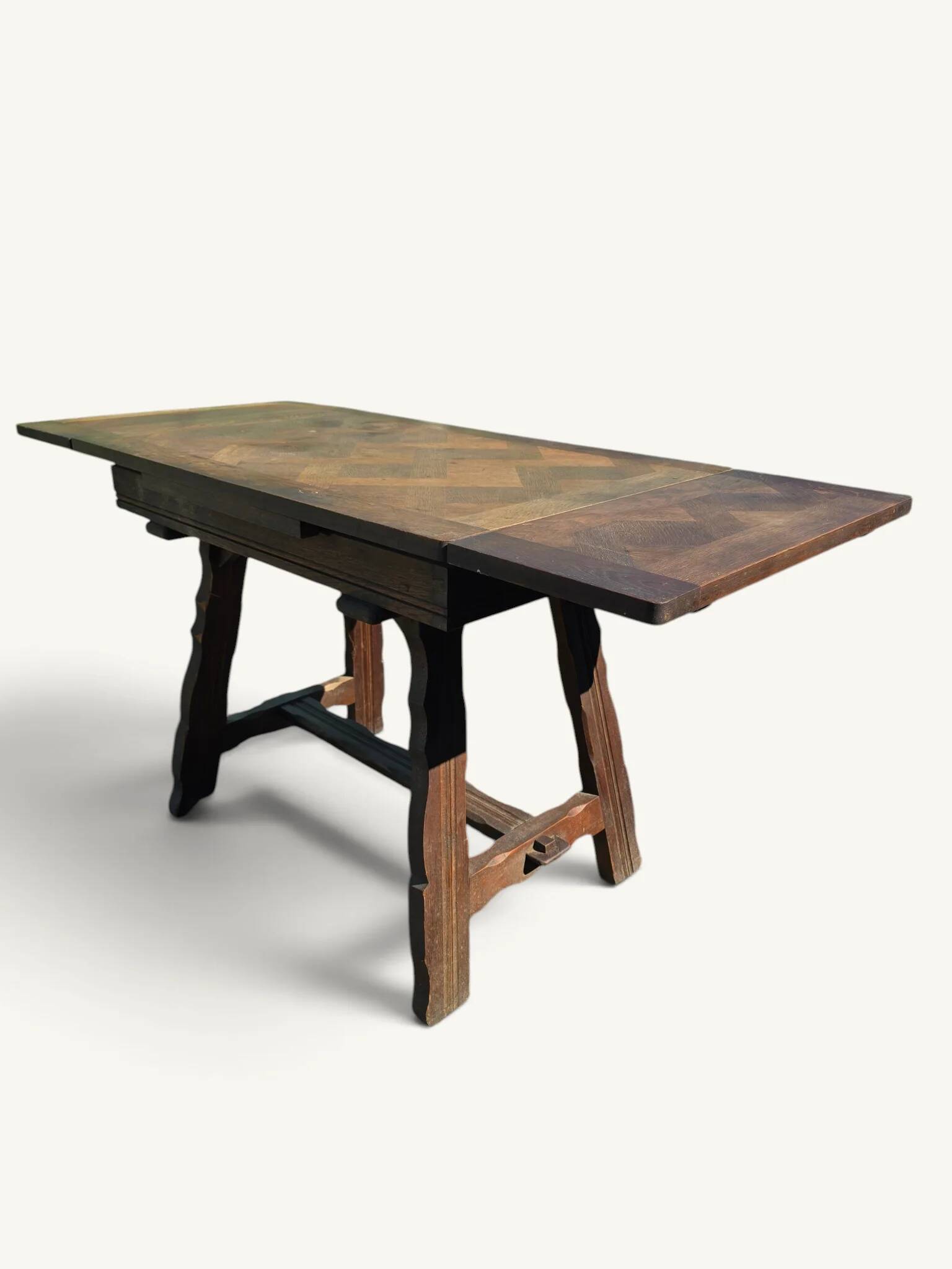 Table de repas rustique en chêne parqueté avec 2 rallonges