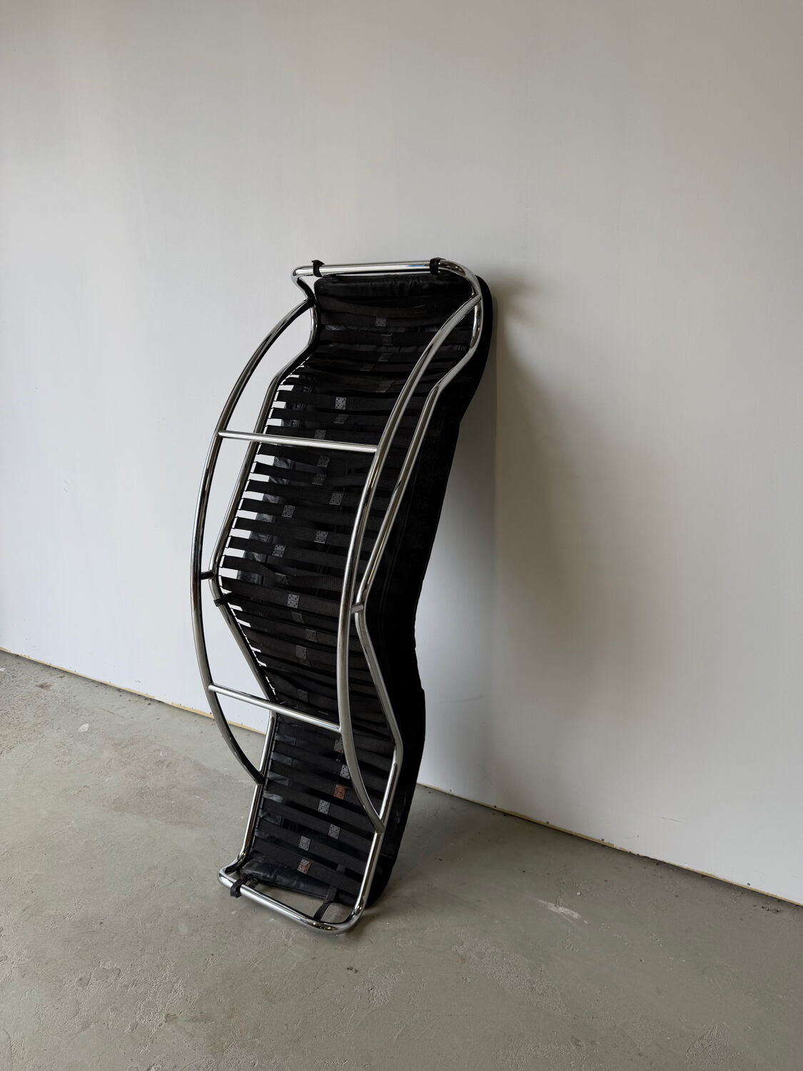 Chaise longue modèle LC4 par Le corbusier, Charlotte Perriand