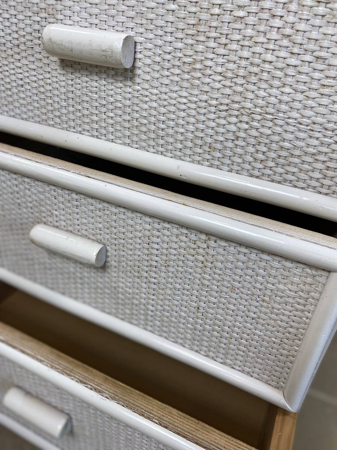 Vintage wicker chest of drawers