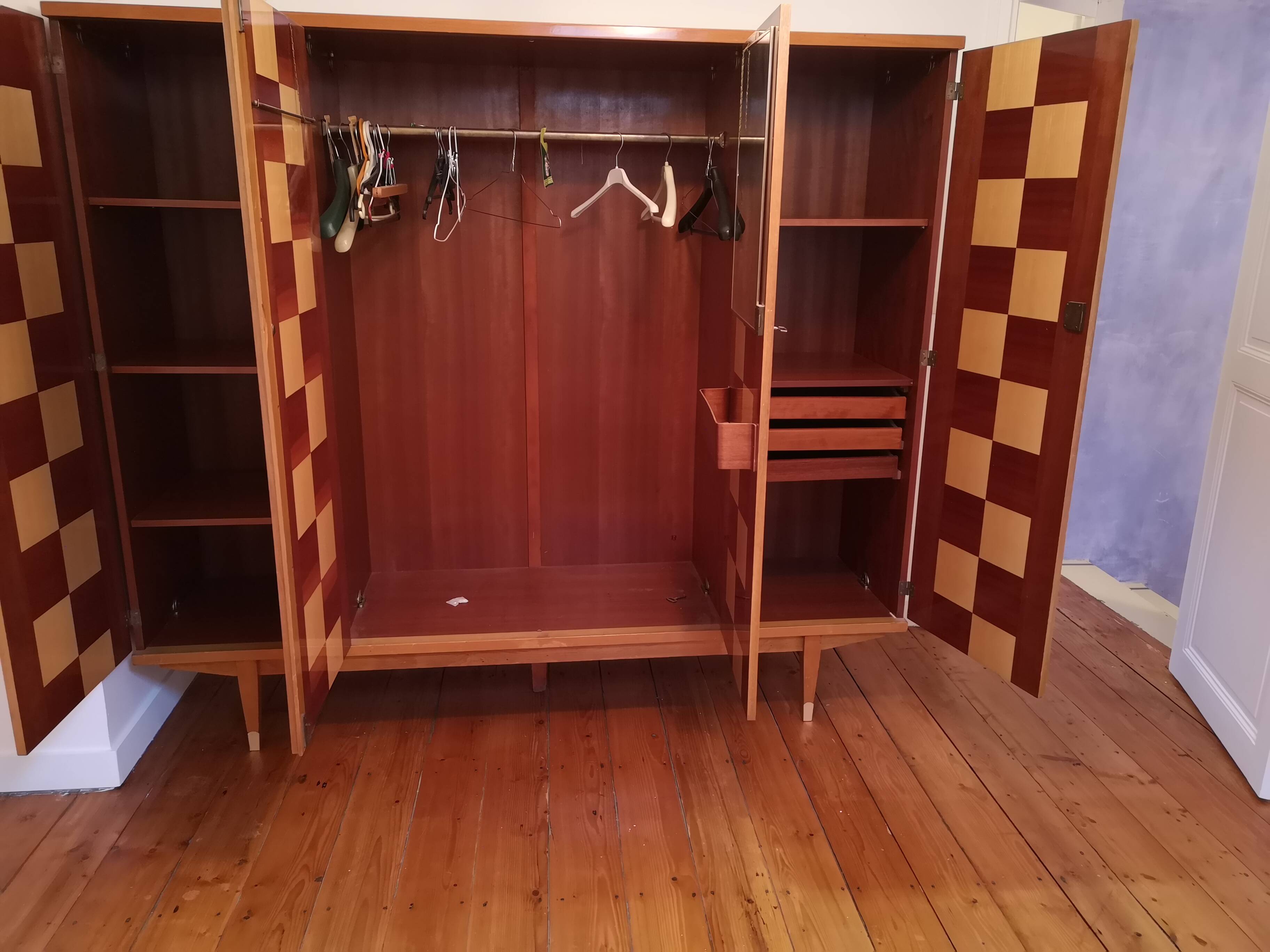 Vintage 1950s 4-door wardrobe