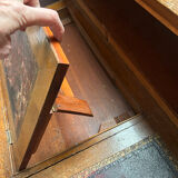 Beautiful vintage 20th-century American cylinder desk and its chair.