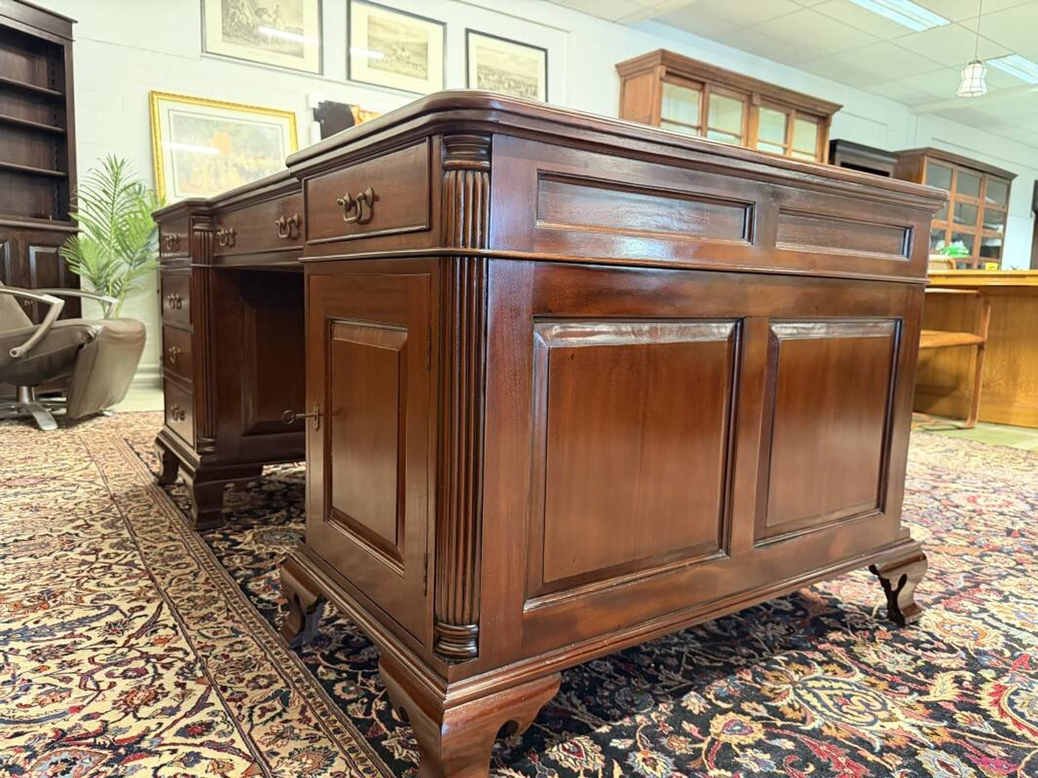 Classic English desk with green leather