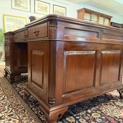 Classic English desk with green leather