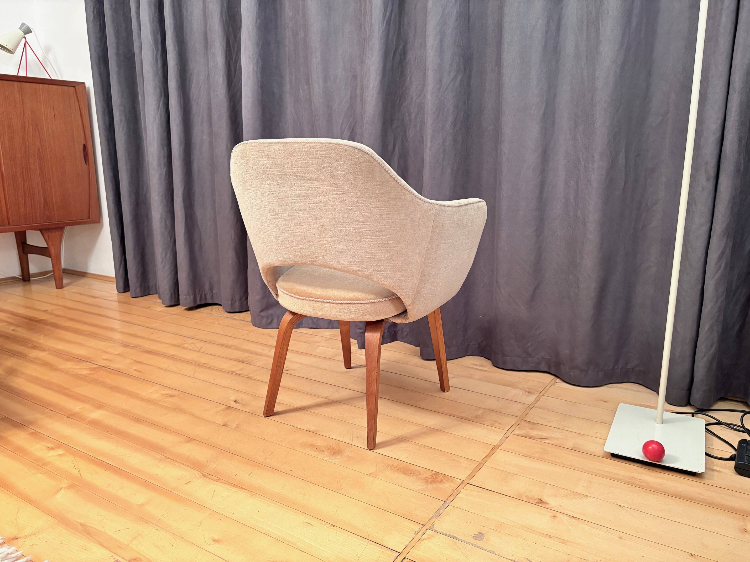 Executive Chair, designed by Eero Saarinen, Knoll International, 1950s