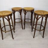 Bar stool
