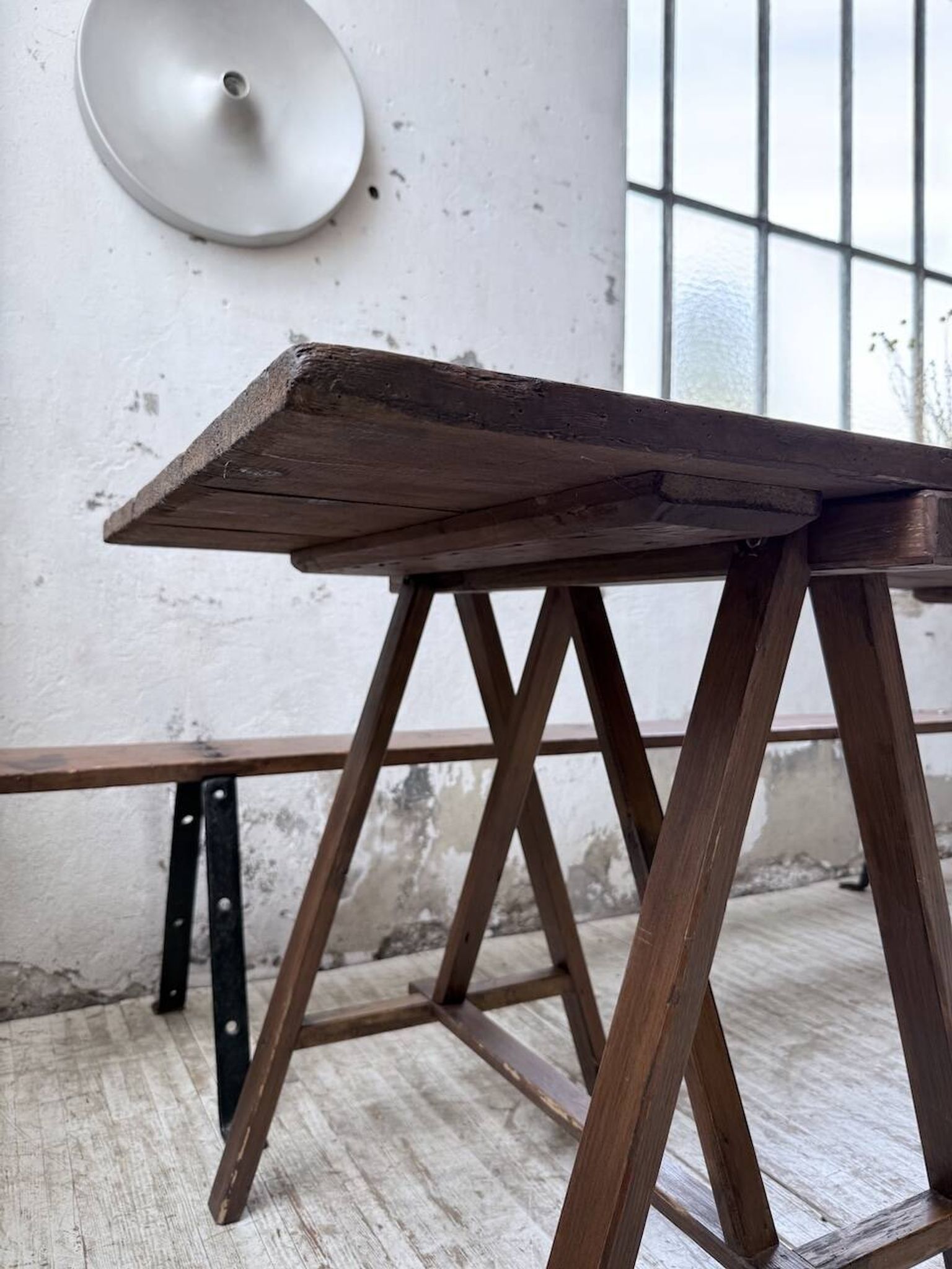 XXL trestle farm table 4m and its benches