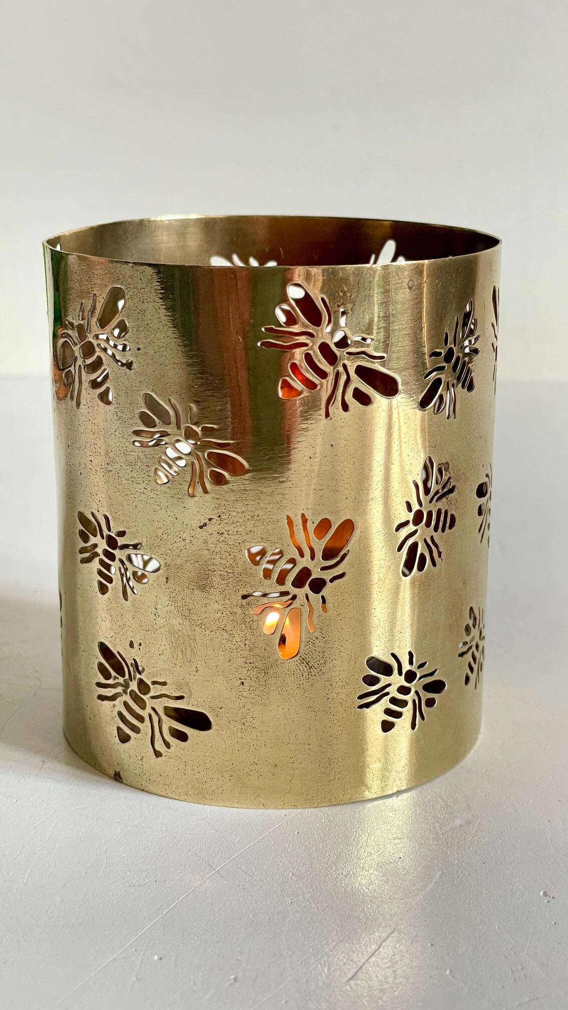 BEE PHOTOPHORE BRASS