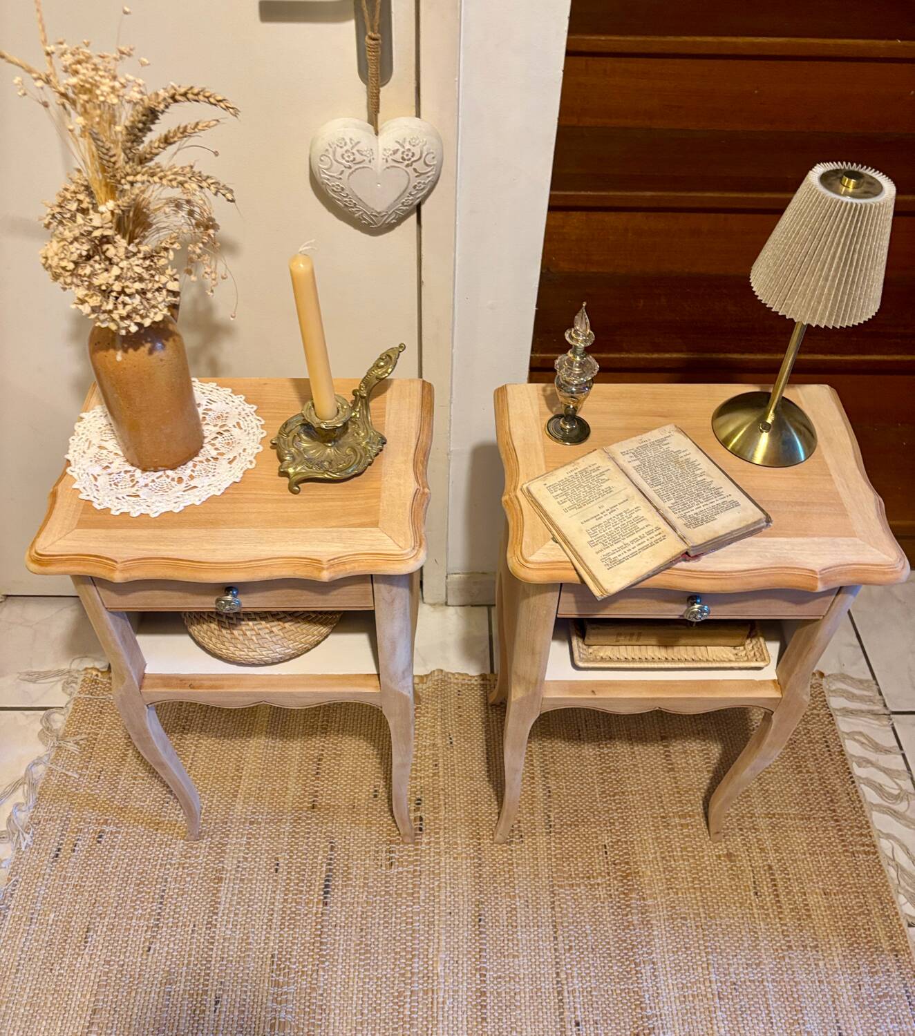 Table de chevet bois brut