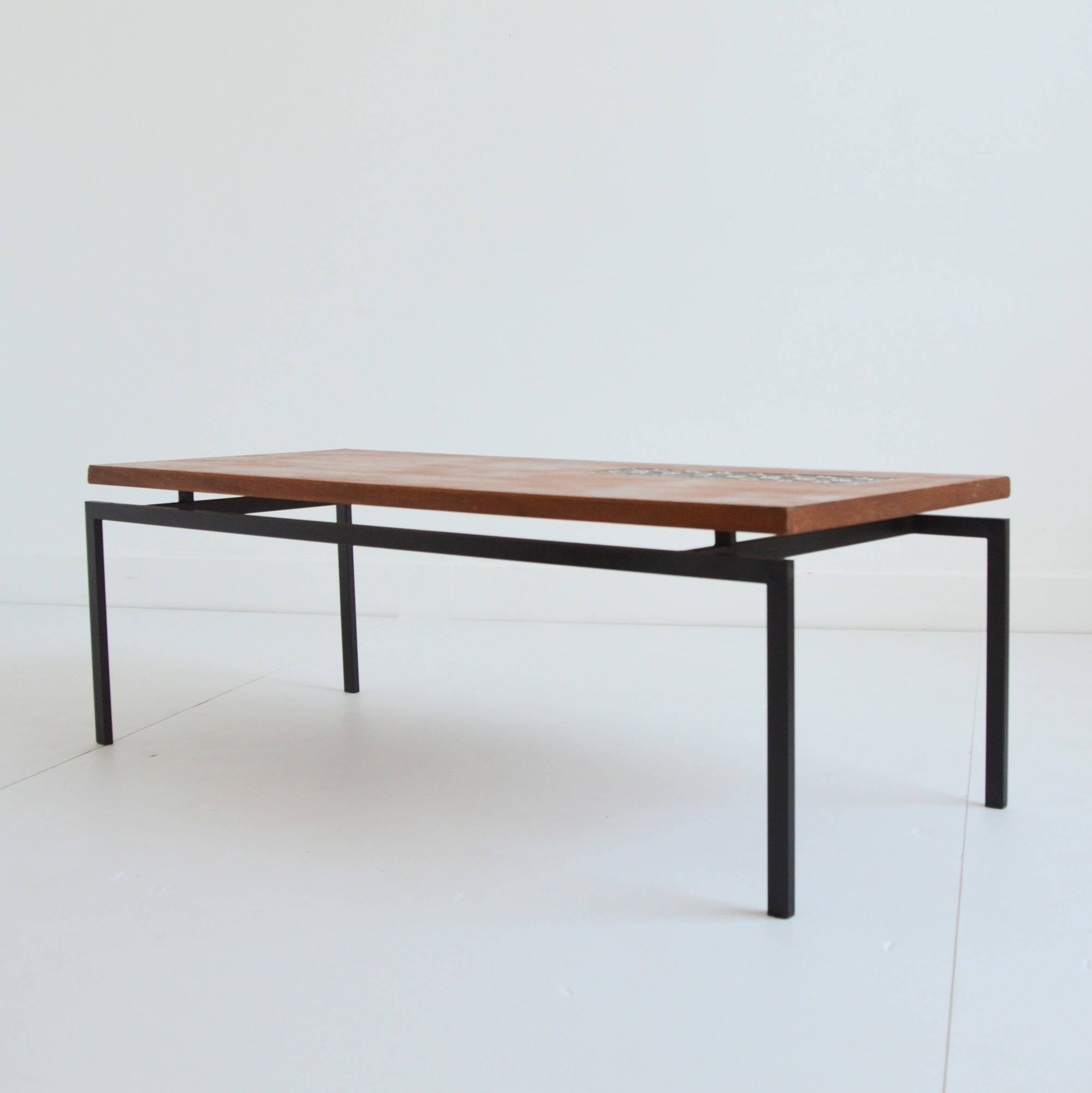 Table basse moderniste scandinave 1950 vintage