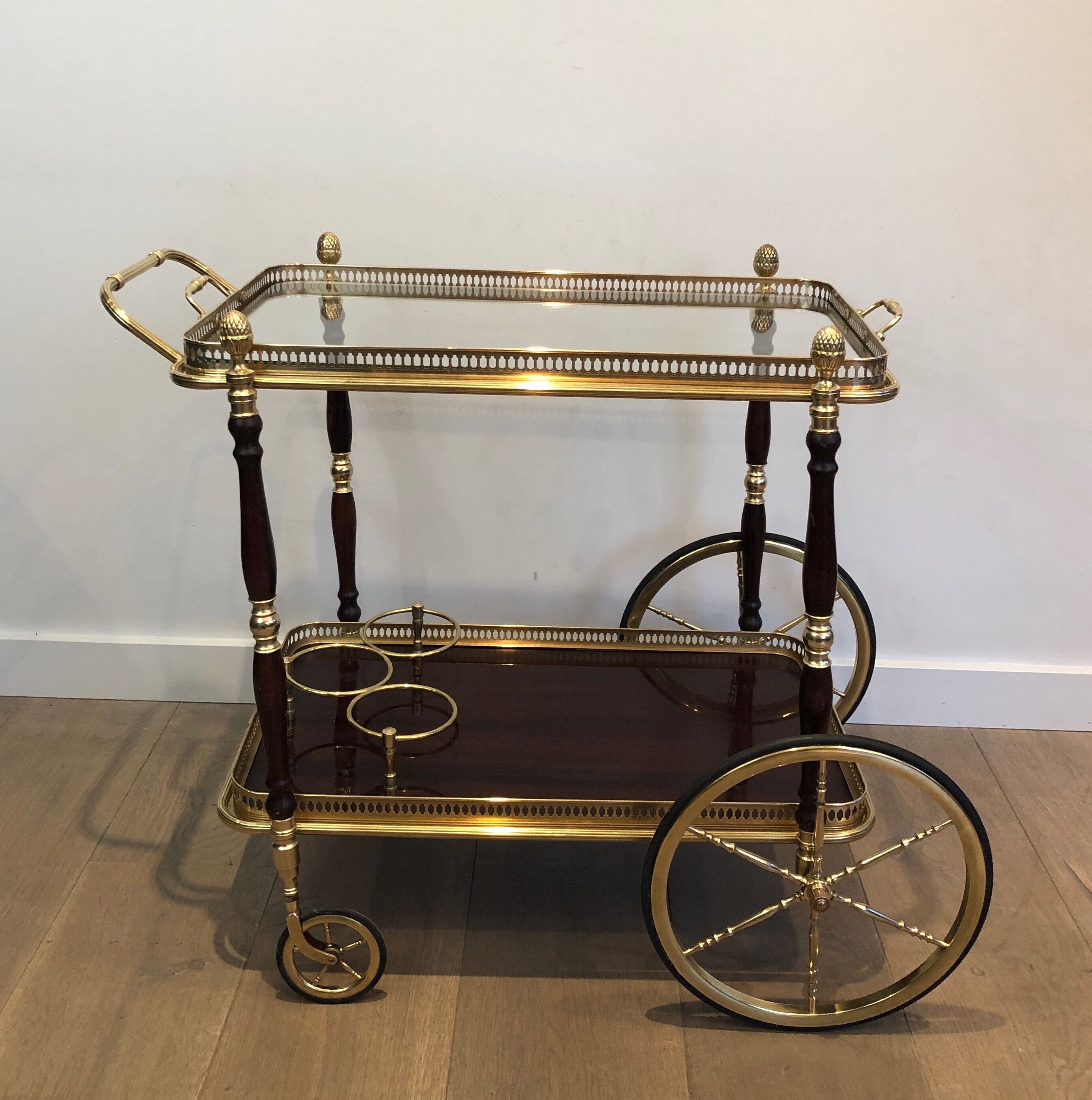 Rolling table in brass and mahogany with removable trays
