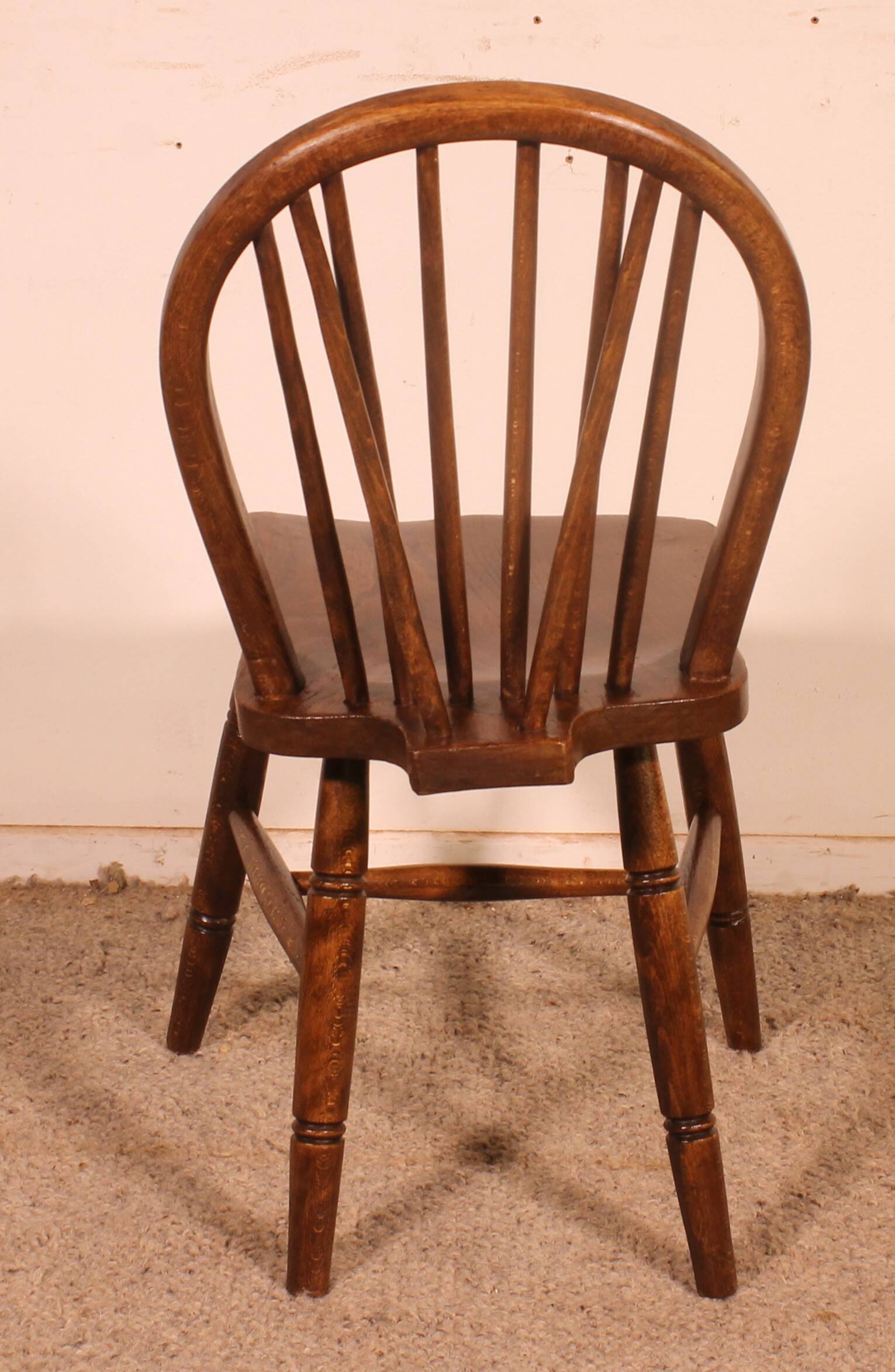 Série De 5 Chaises Windsor Du 19° Siècle