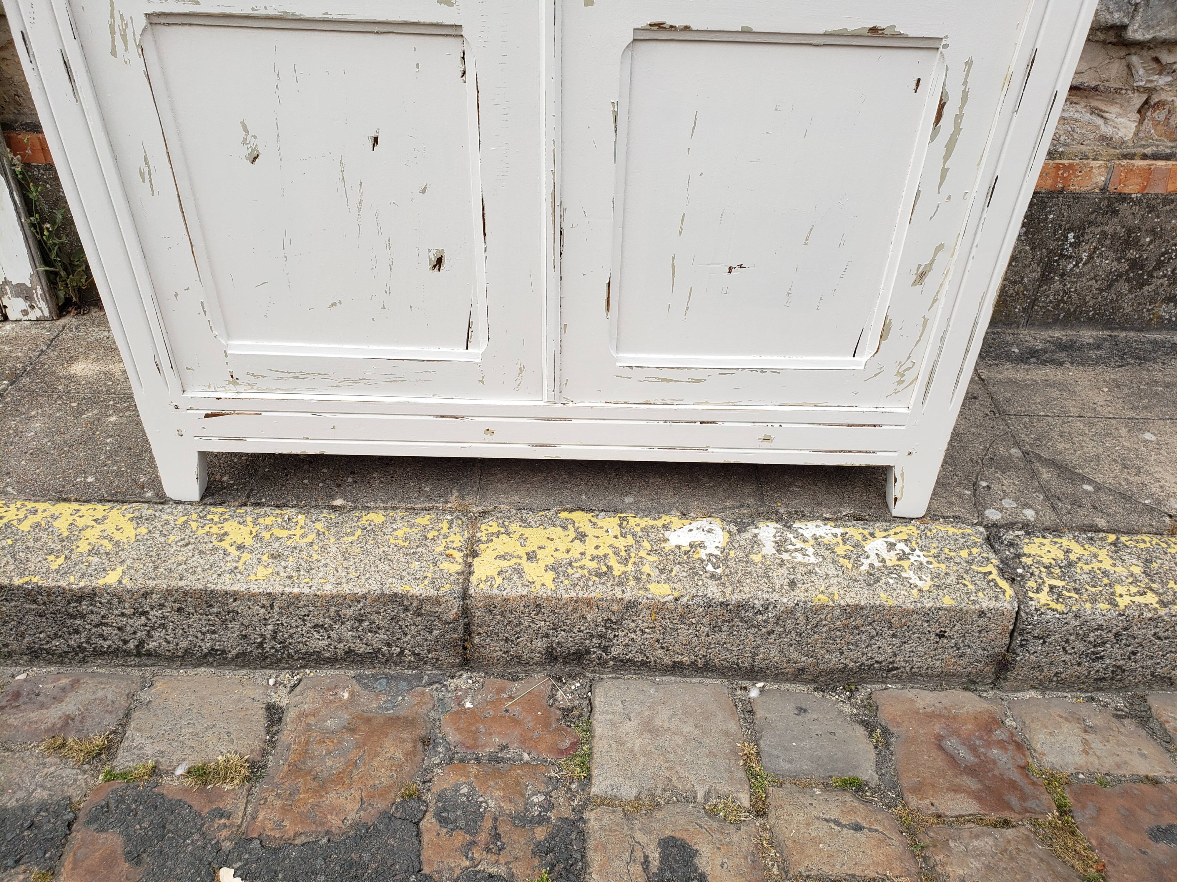 Parisian wardrobe patina old "lily"