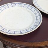 Pair of earthenware dishes from the Nouvelles Galeries, Marly model