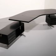 Osvaldo Borsani for Tecno ‘T96’ executive corner desk in black lacquered wood