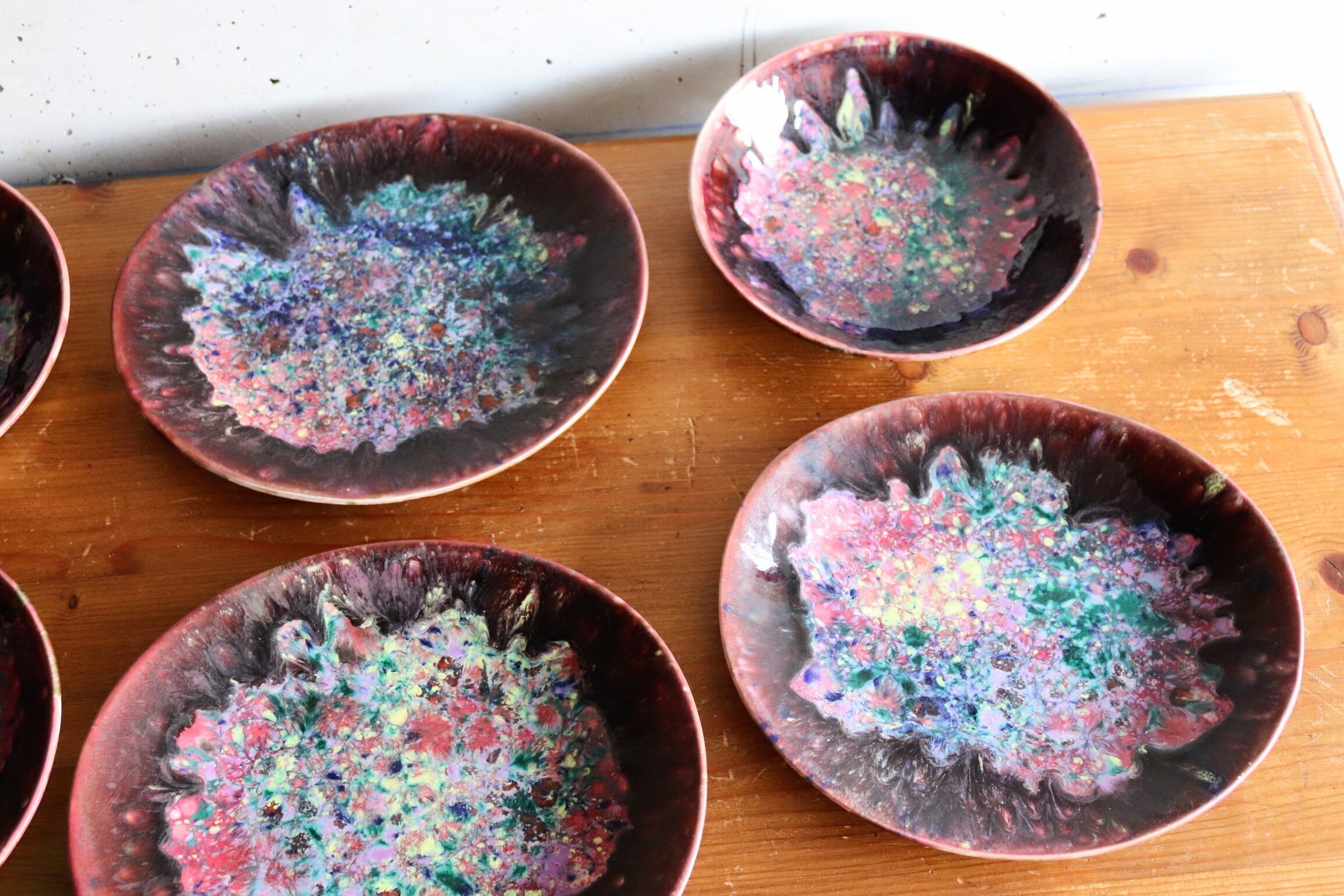 6 Morvan ceramic plates