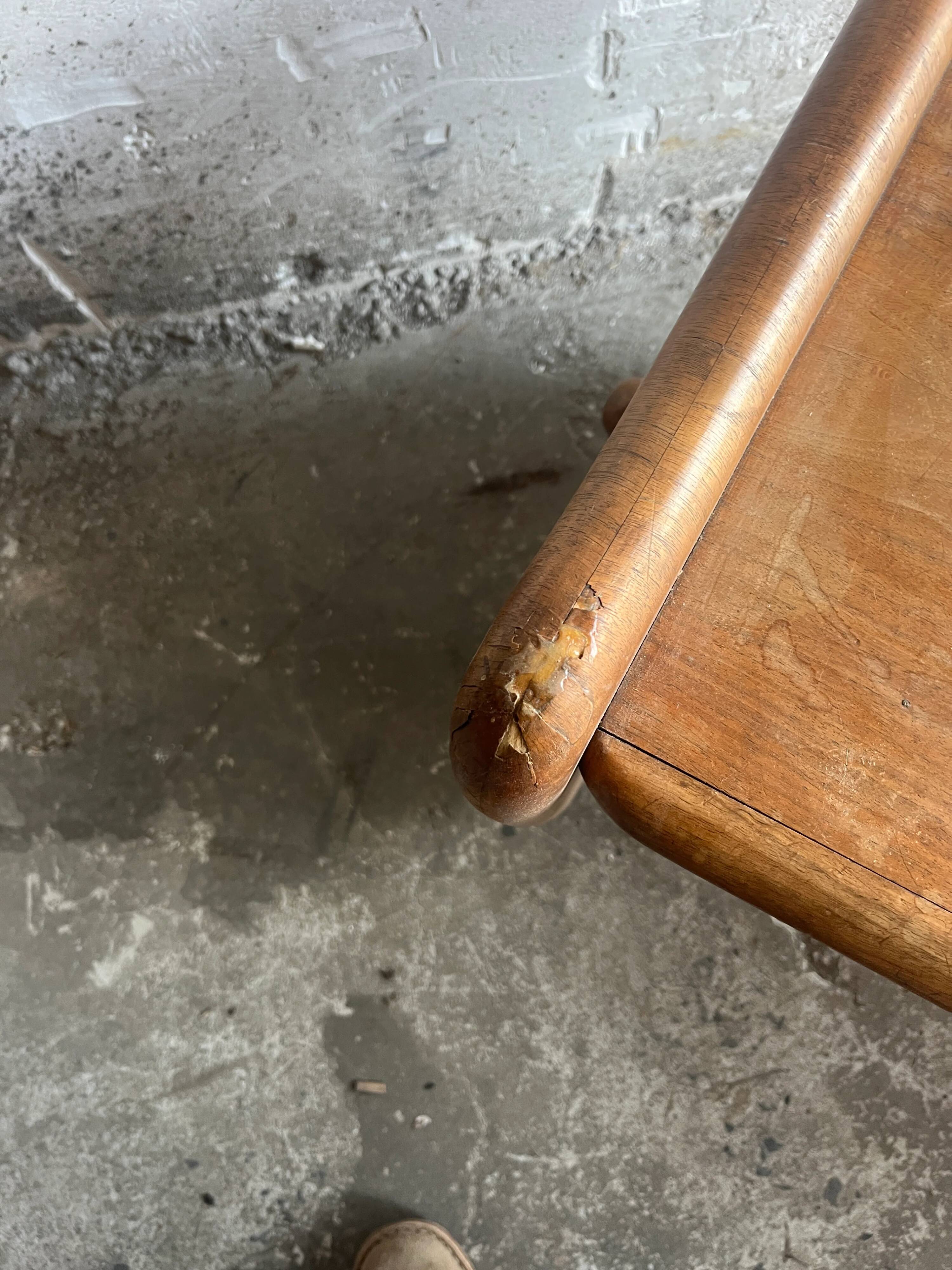 Vintage sculptural coffee table in wood